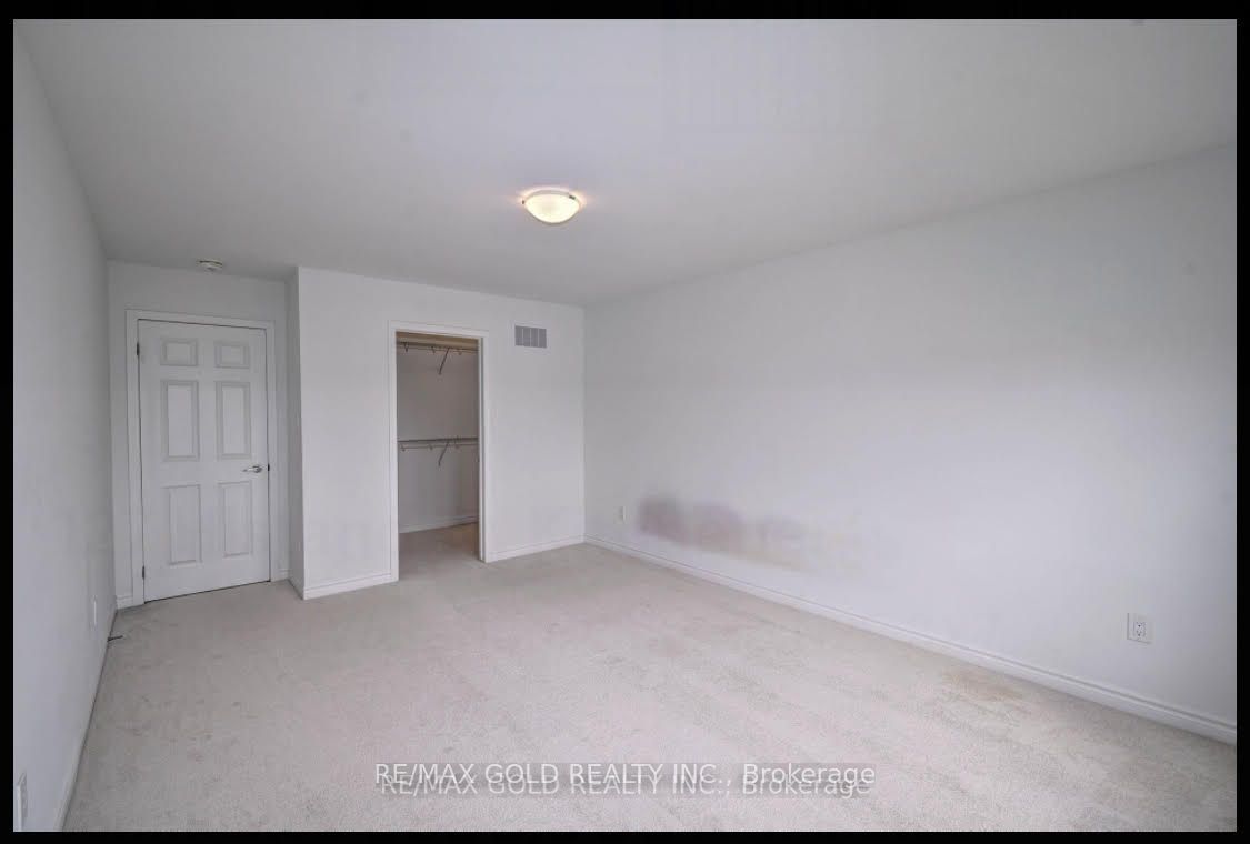 127 Histand Trail Property Photo 13