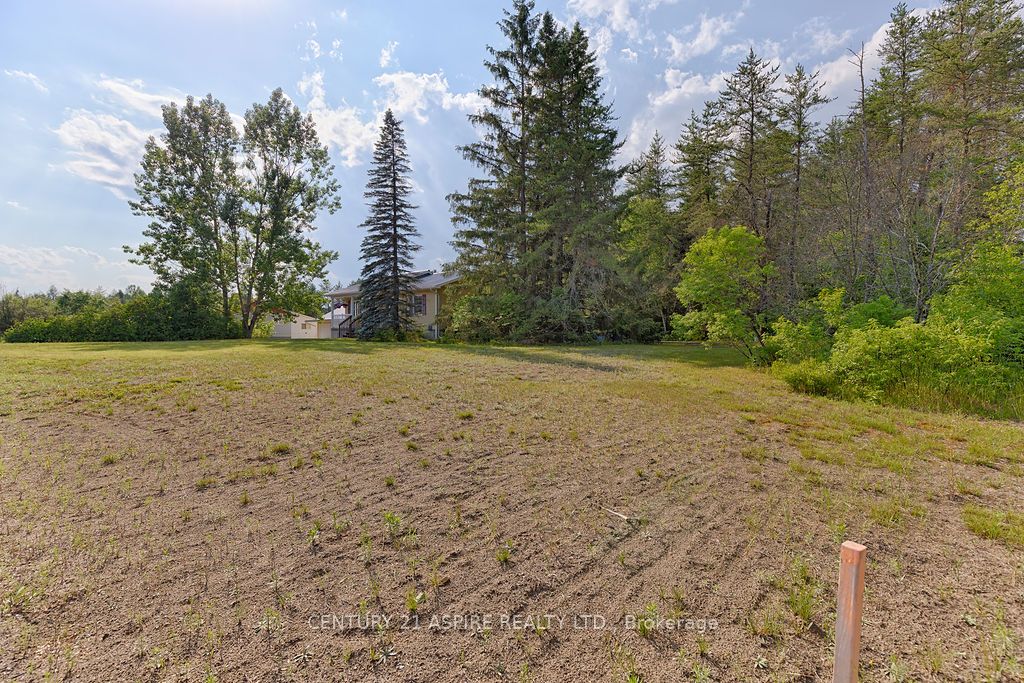 157 Plant Road Property Photo 3