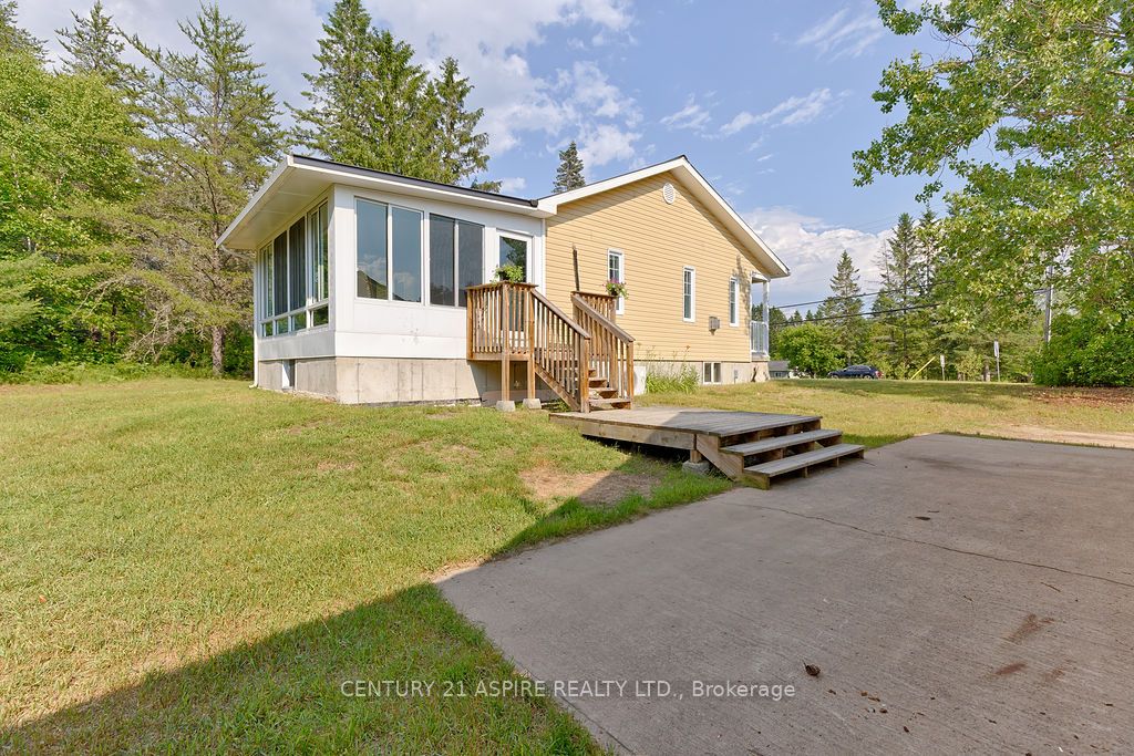 157 Plant Road Property Photo 8