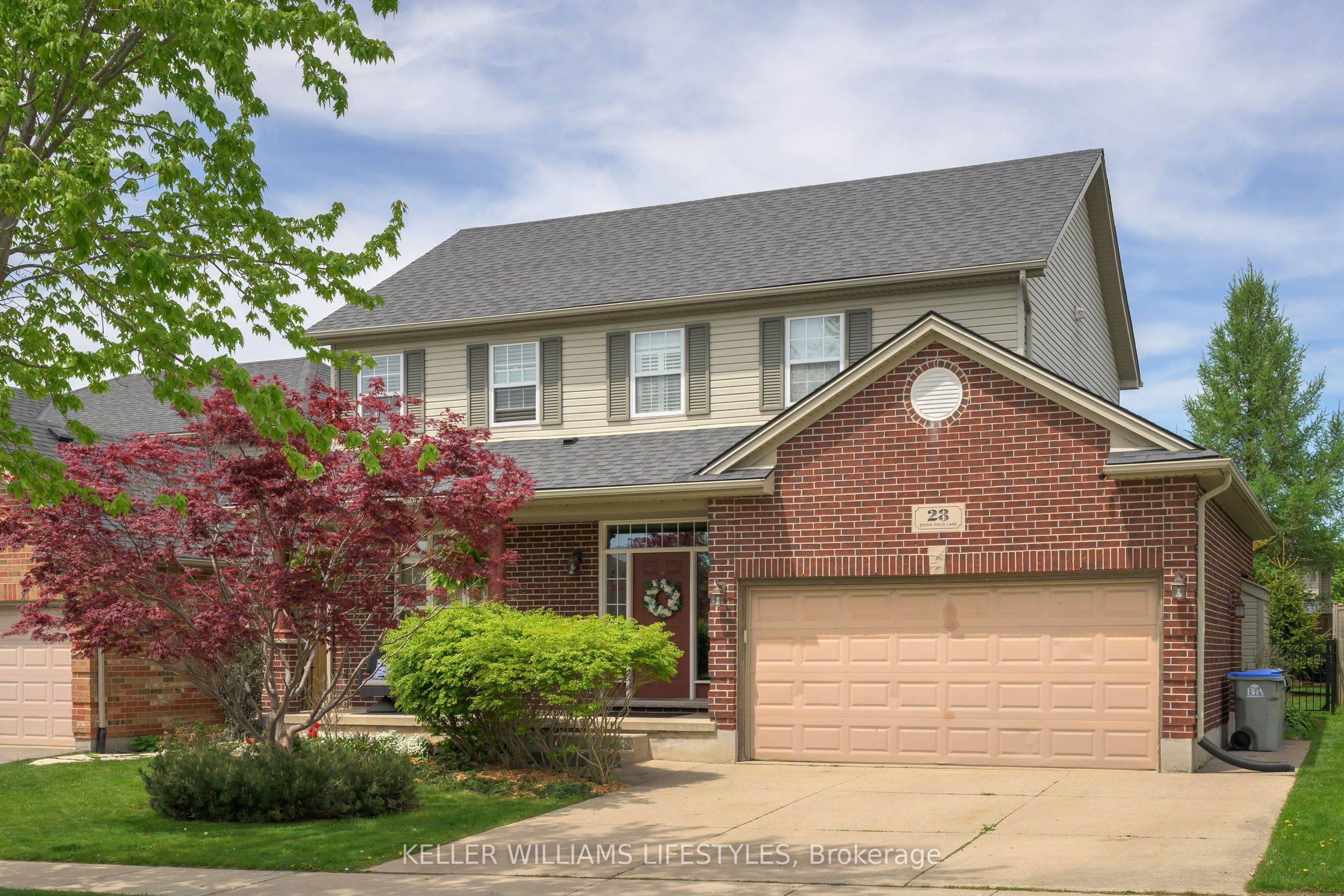 28 Stonefield Lane Property Photo 1