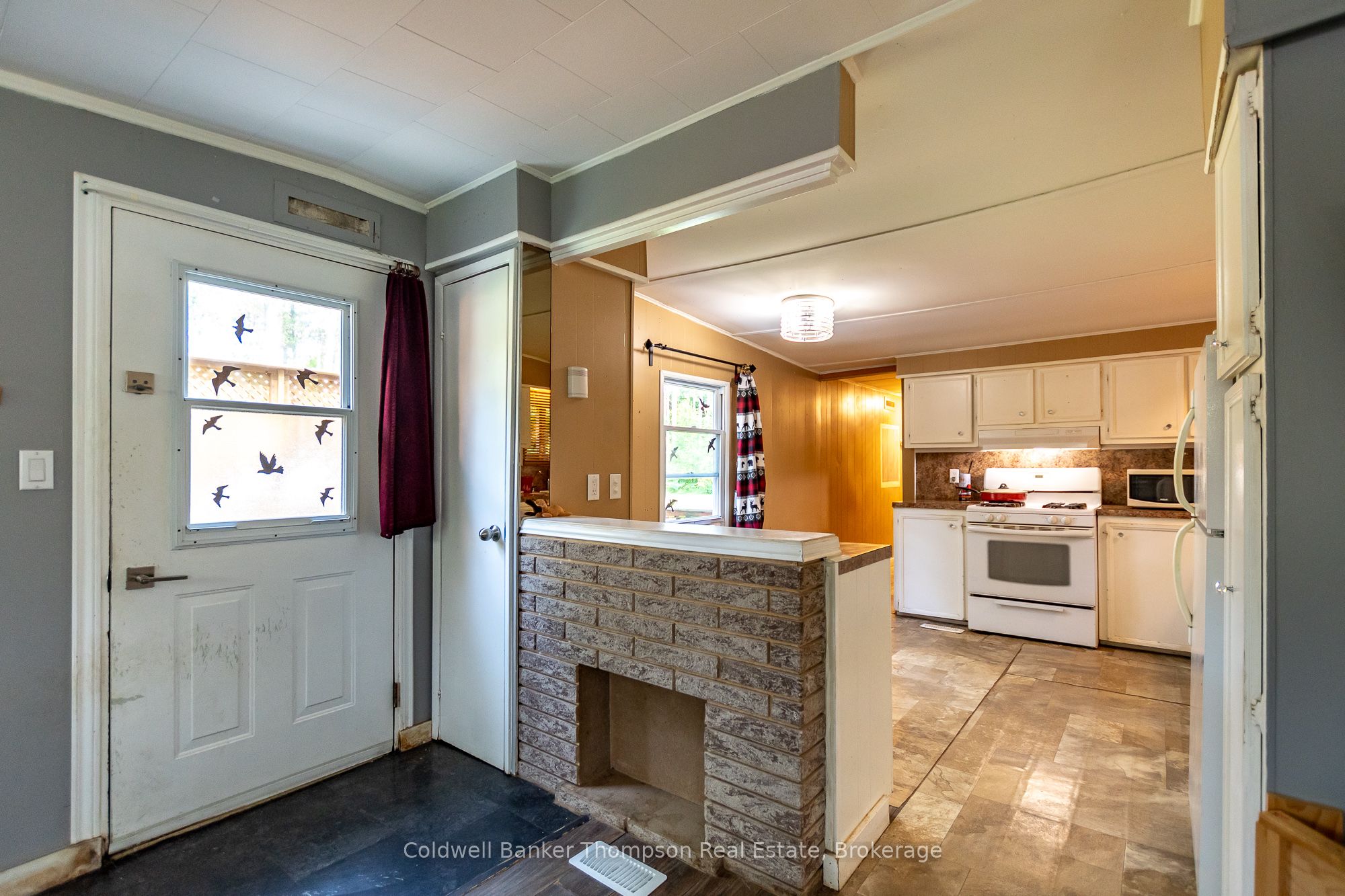 24 Buck Avenue Property Photo 3