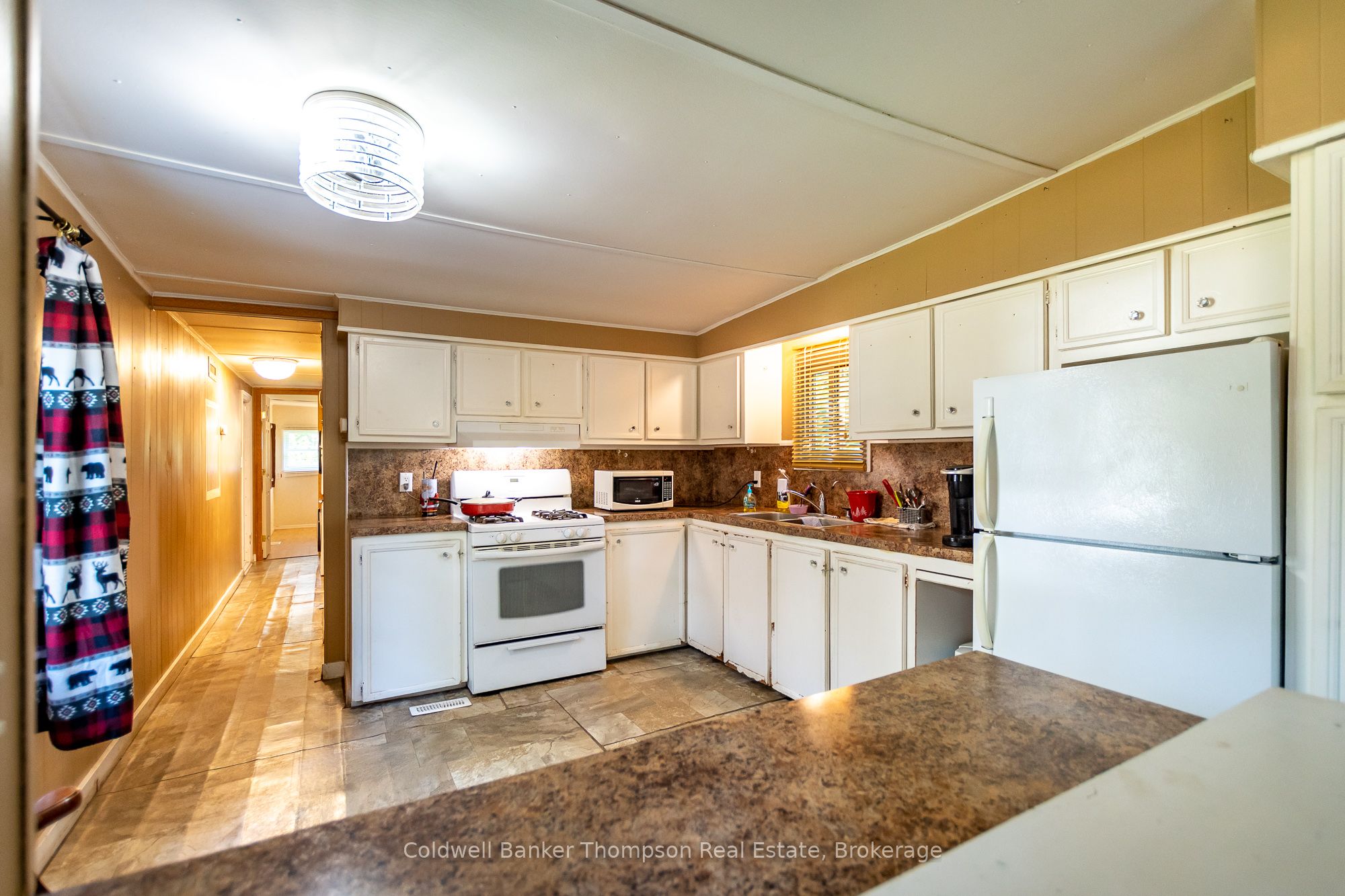 24 Buck Avenue Property Photo 6