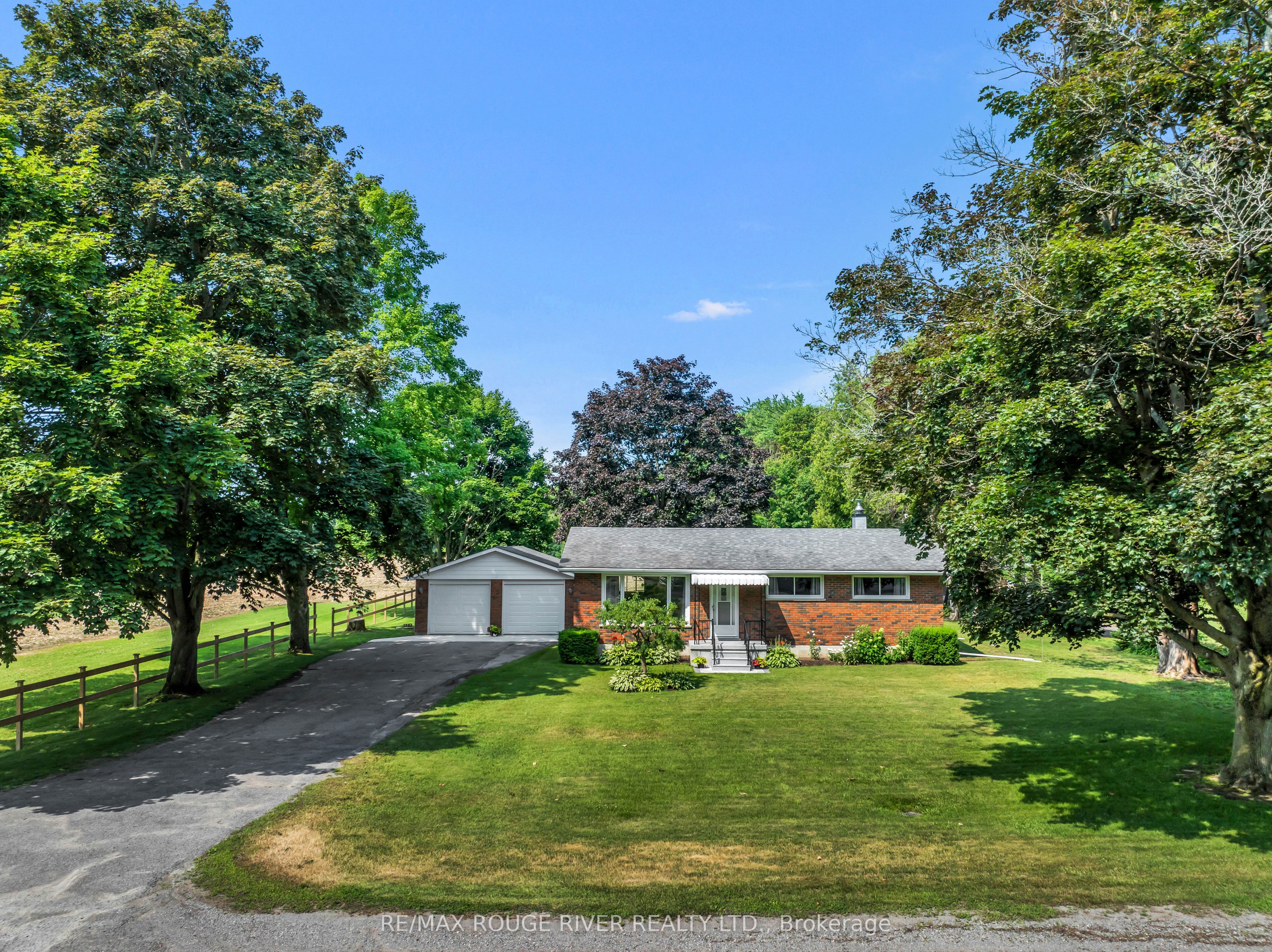 3016 Harwood Road Property Photo 1