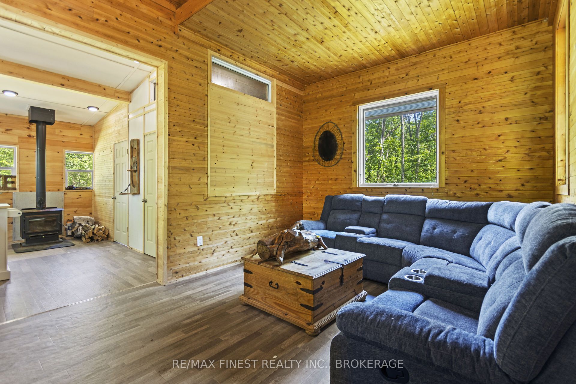 Lot11 Property Photo 3