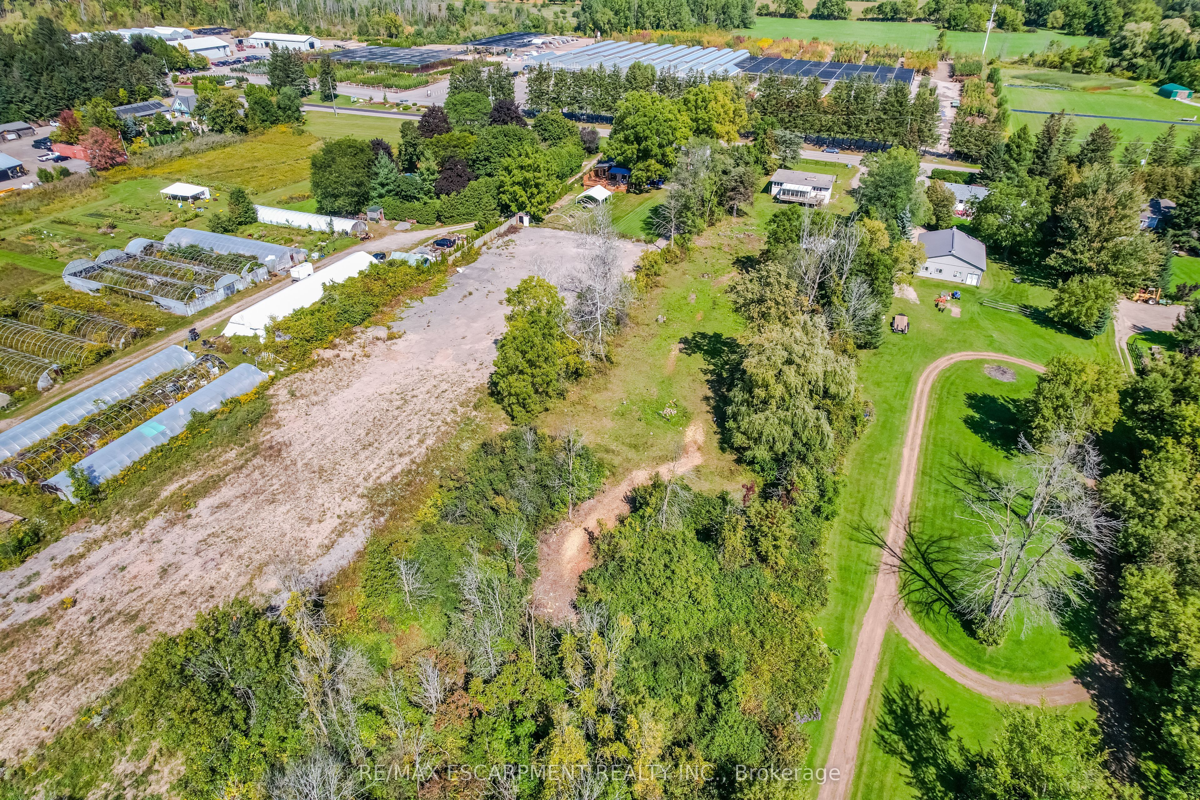 623 Robson Road Property Photo 10