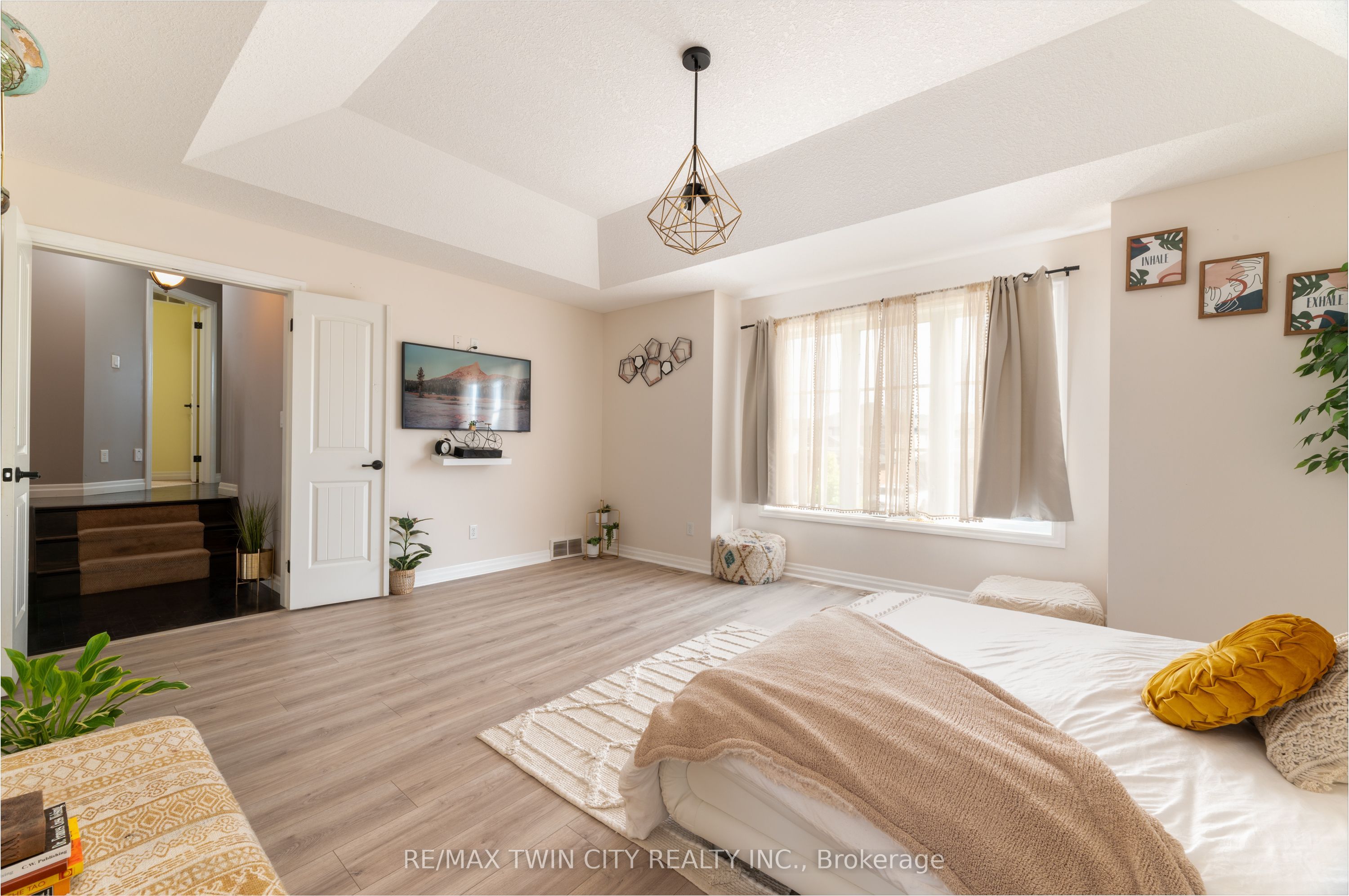 633 Halifax Road Property Photo 16