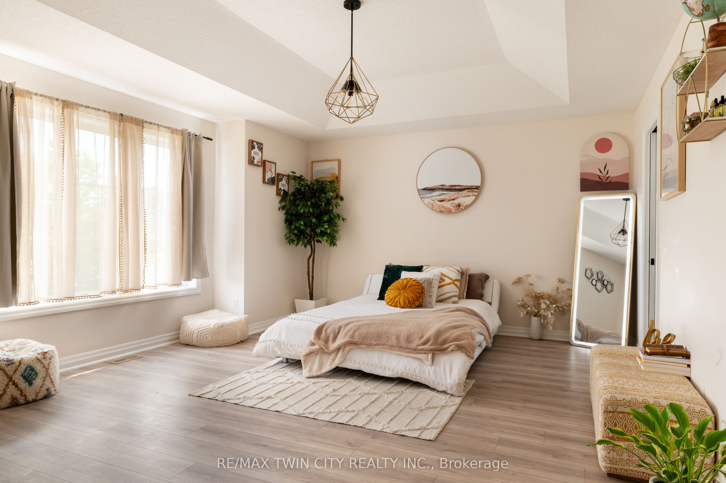 633 Halifax Road Property Photo 19