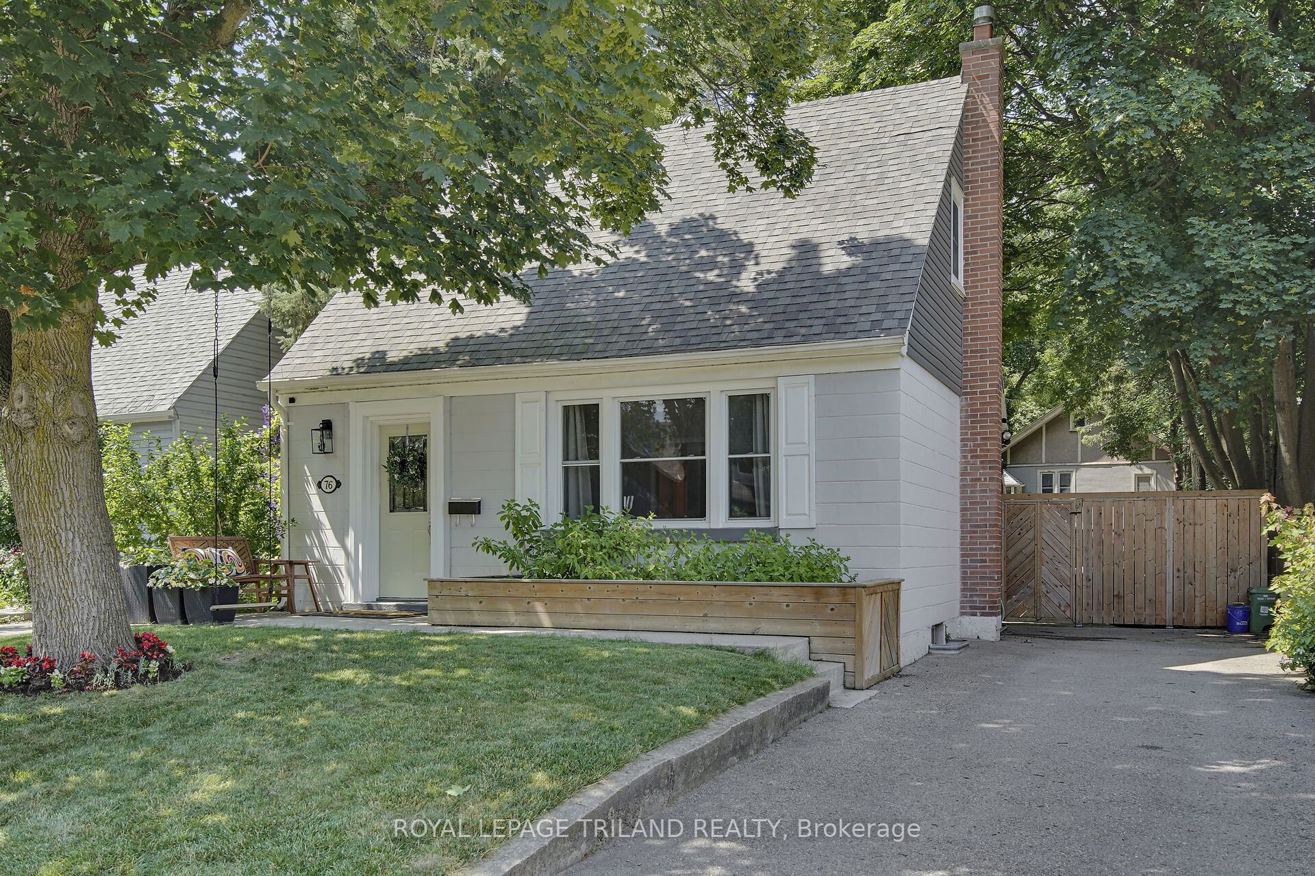 76 Apeldoorn Crescent Property Photo 2