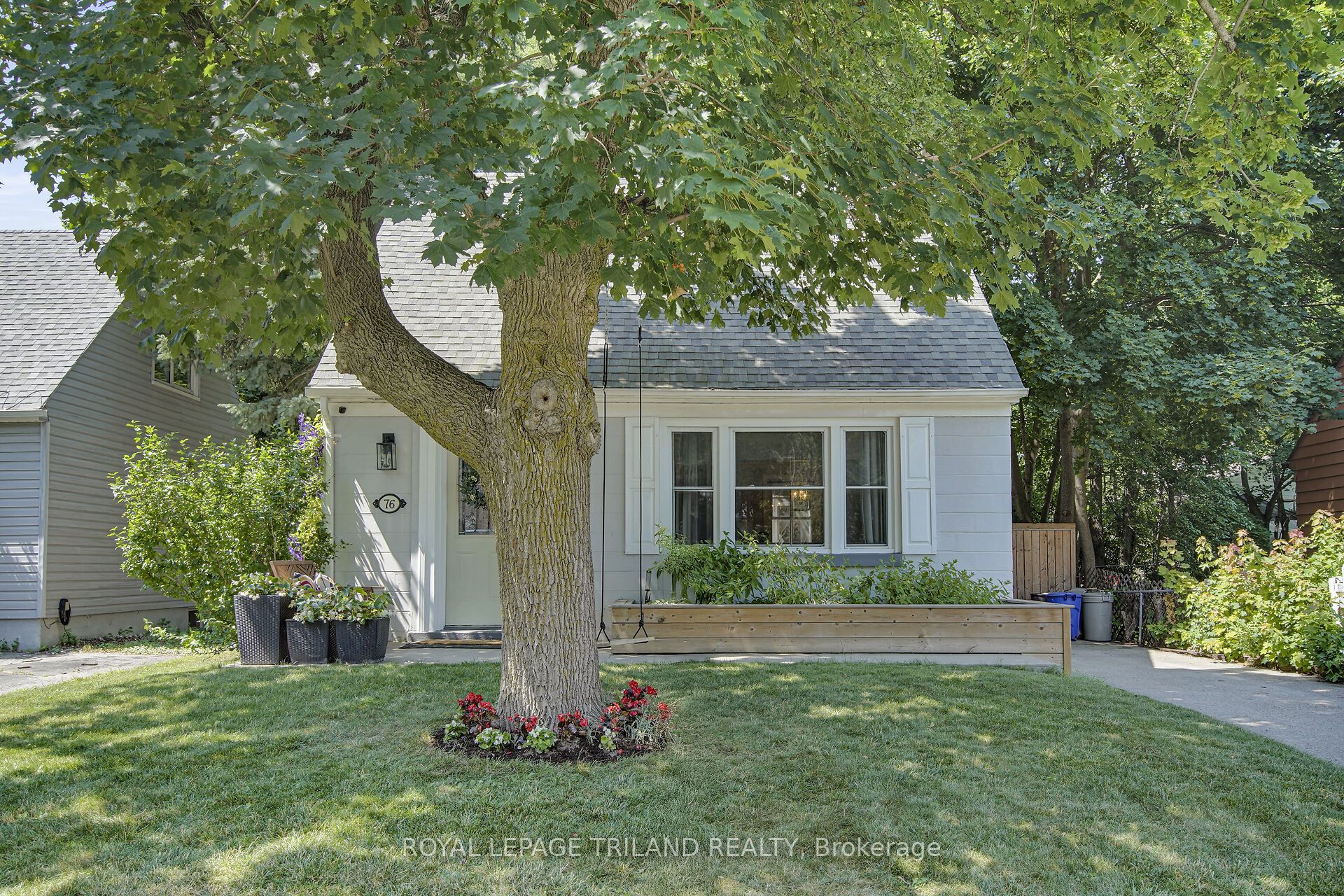 76 Apeldoorn Crescent Property Photo 4