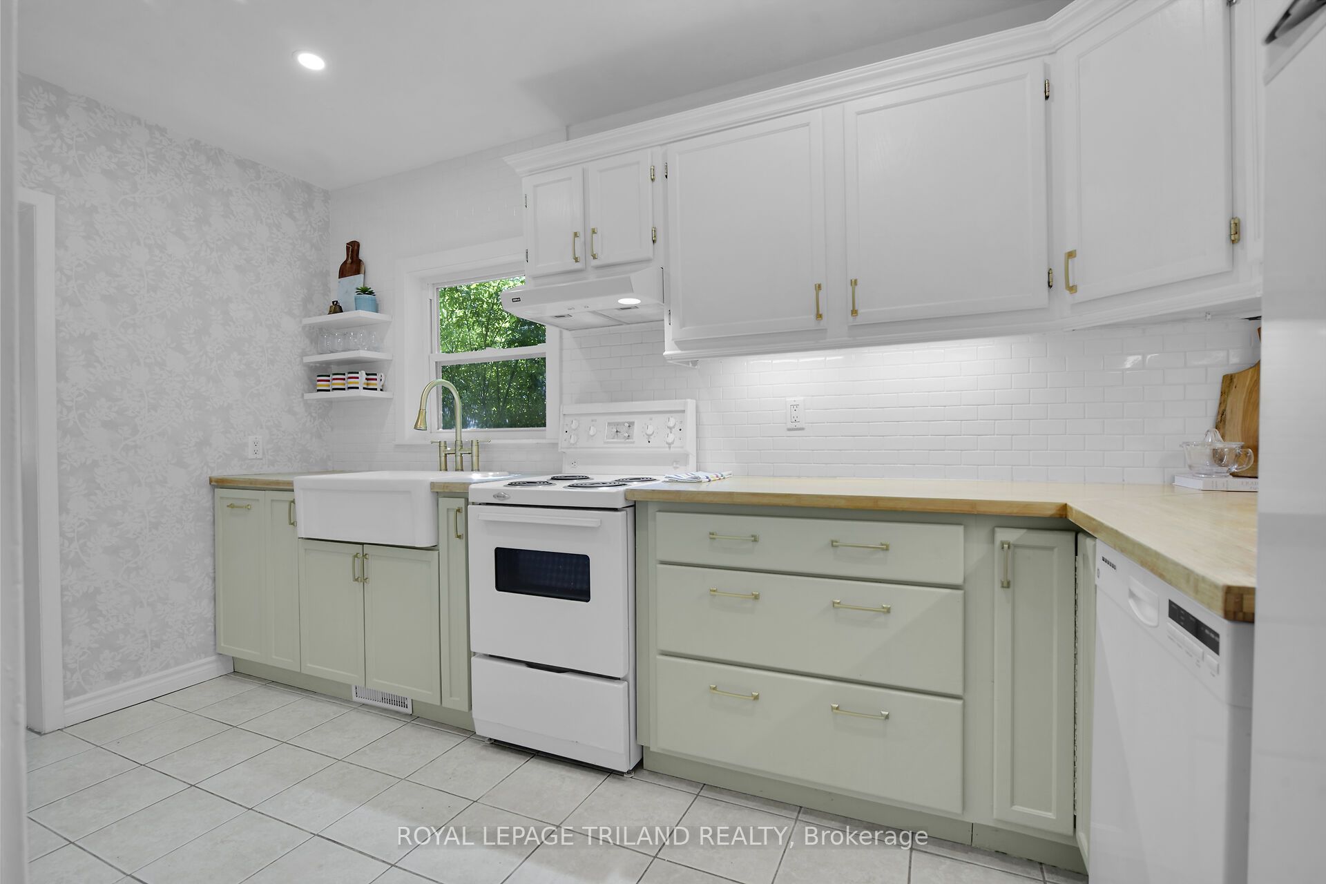 76 Apeldoorn Crescent Property Photo 10