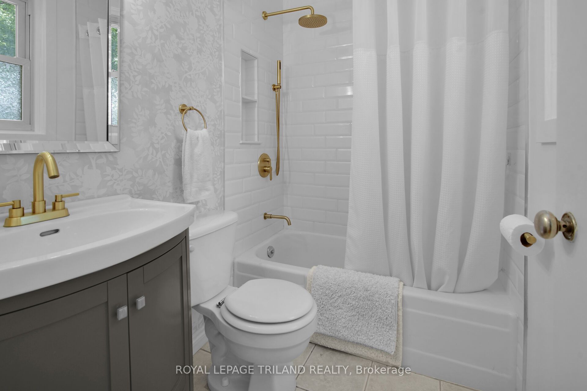 76 Apeldoorn Crescent Property Photo 13