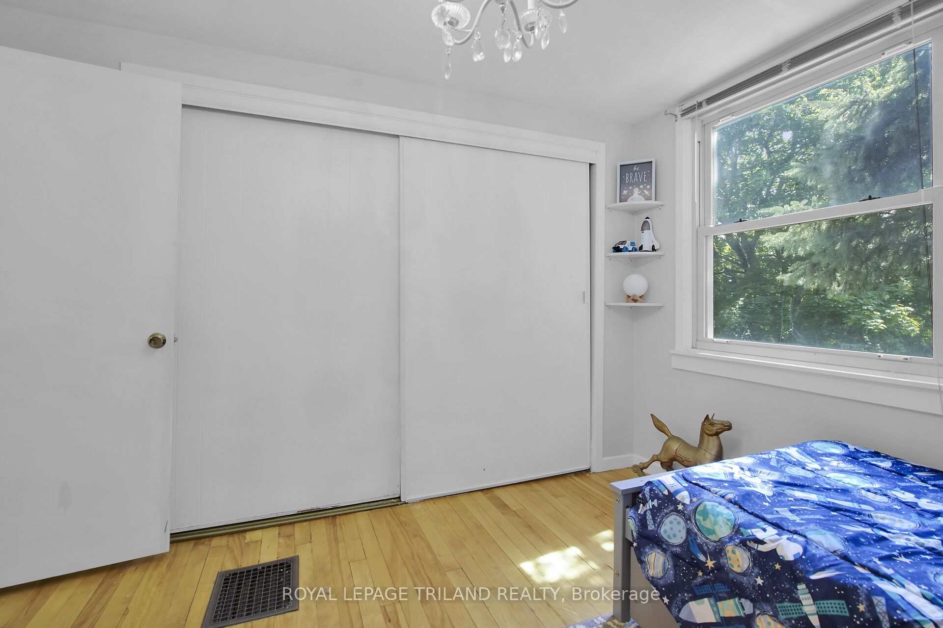 76 Apeldoorn Crescent Property Photo 16