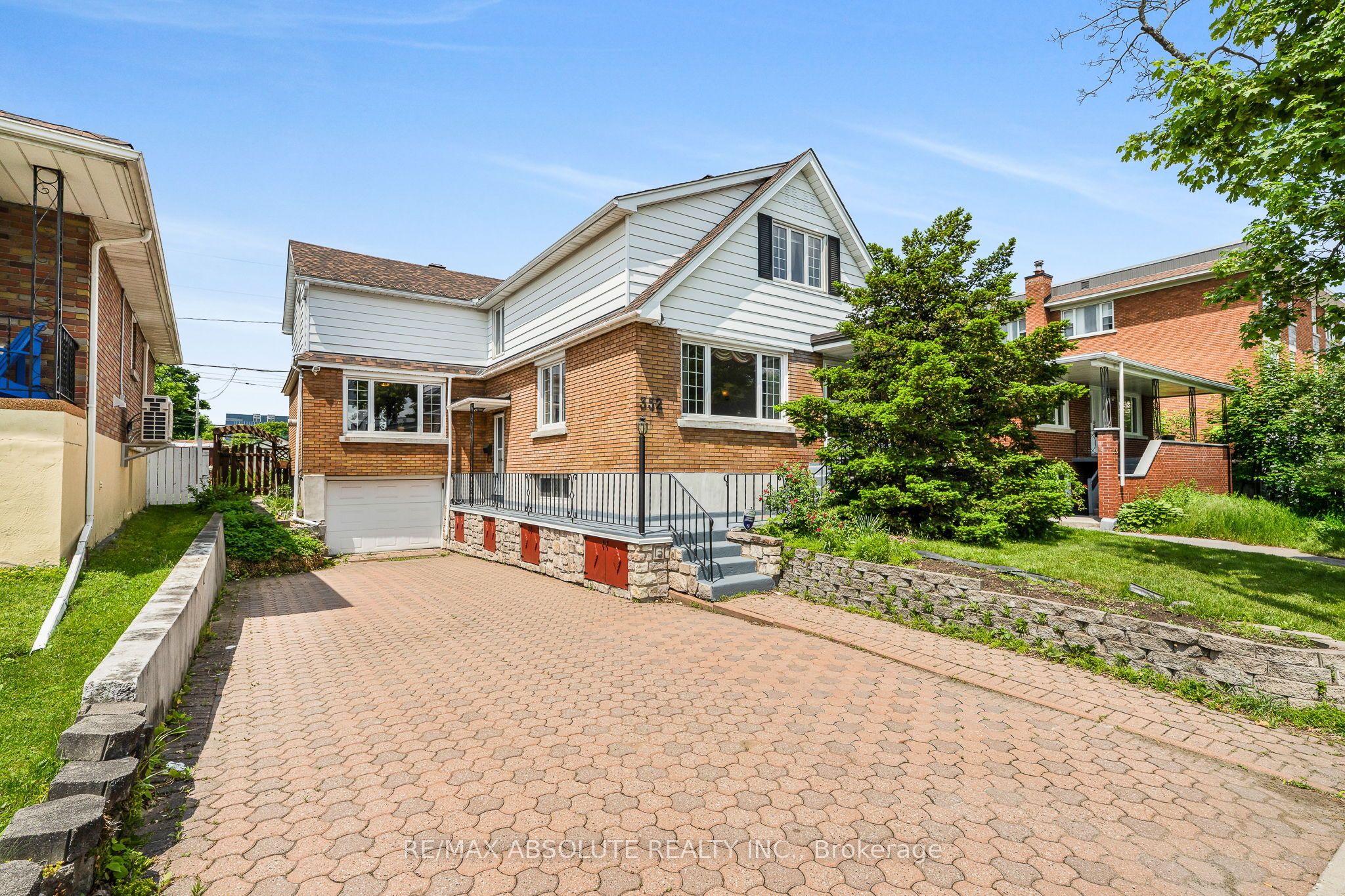 352 Lacasse Avenue Property Photo 1