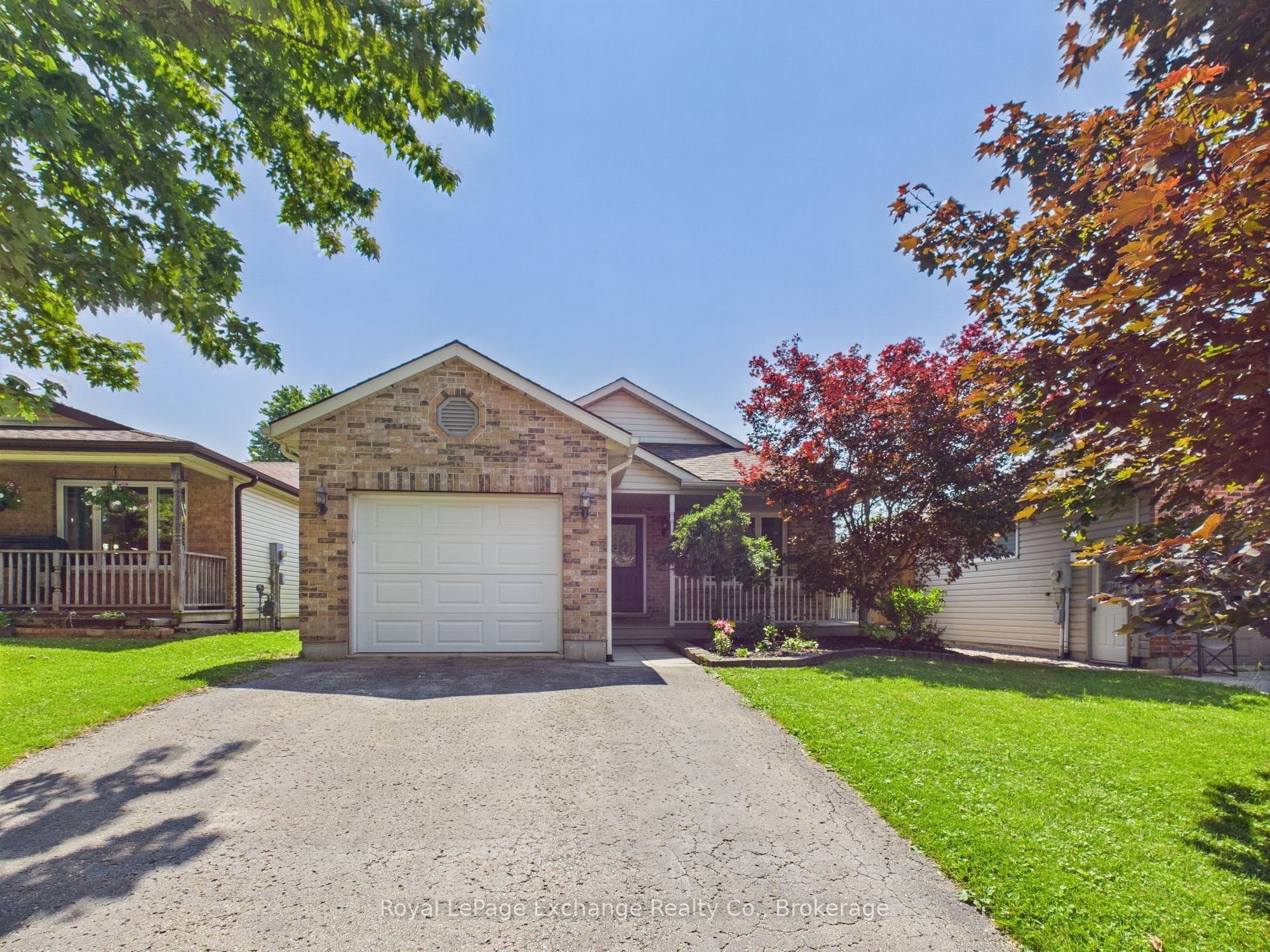 415 Highland Drive Property Photo 1