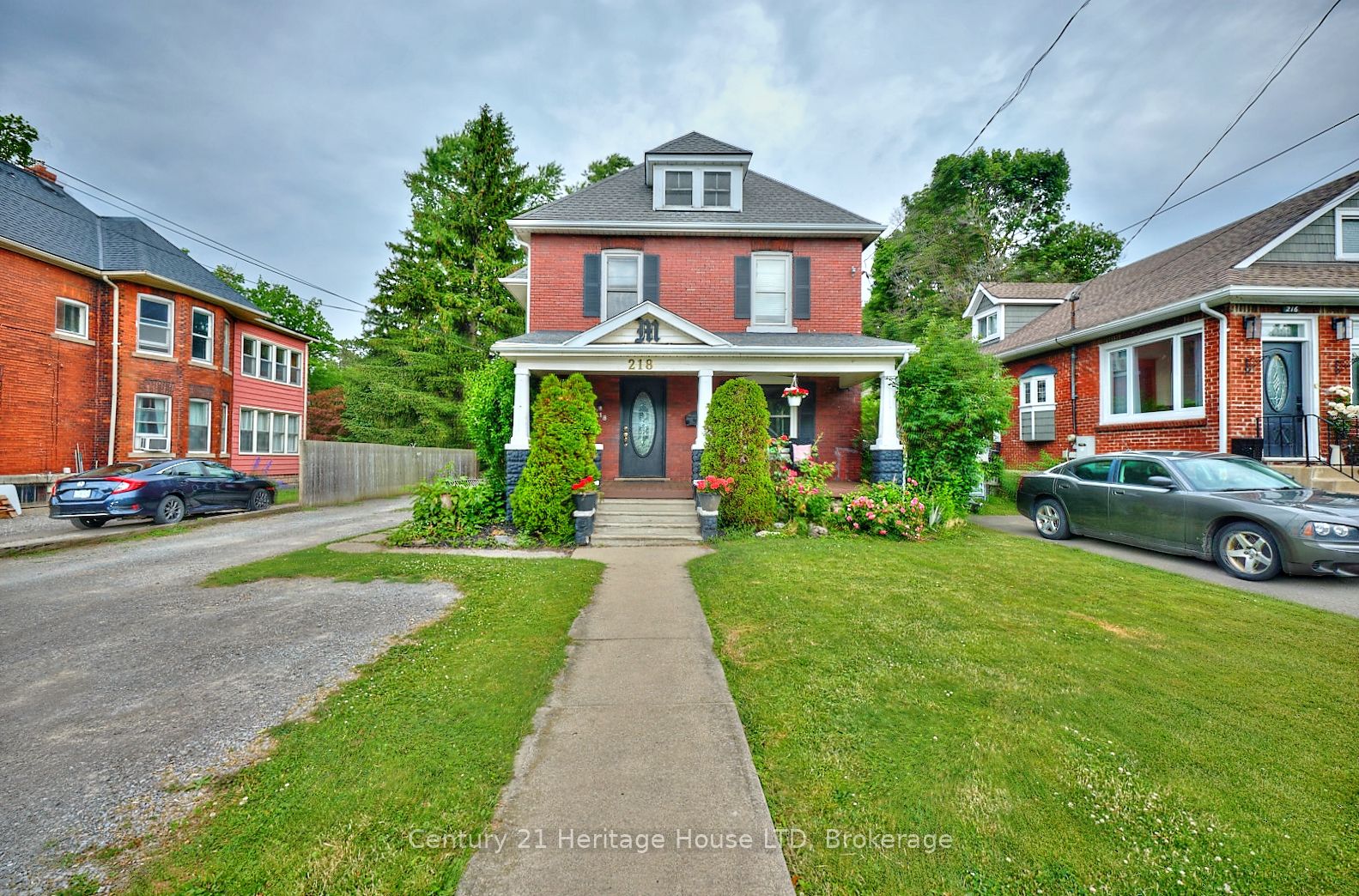 218 Phipps Street Property Photo 1