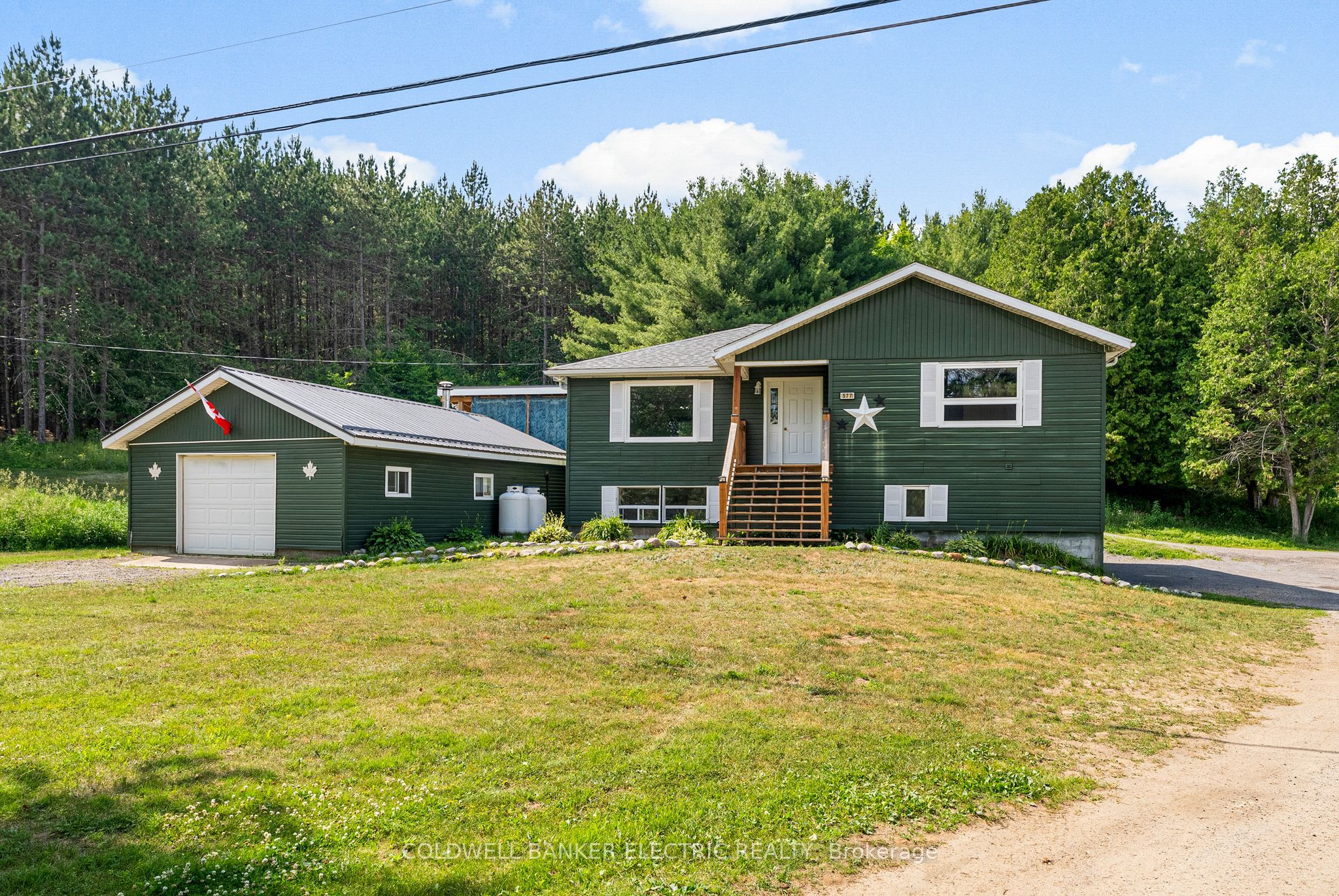 577 Weslemkoon Lake Road Property Photo 1
