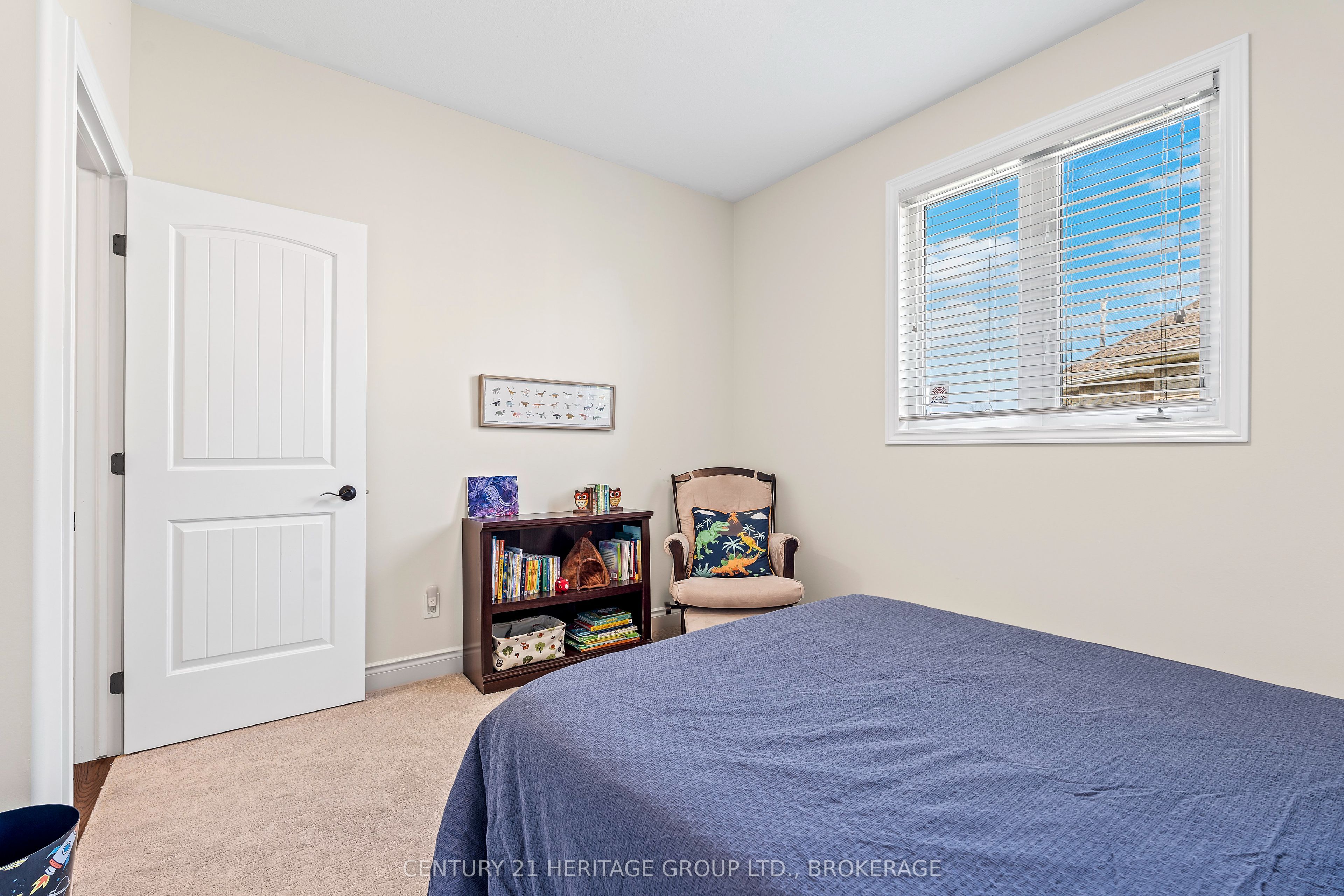 413 Westgate Court Property Photo 27