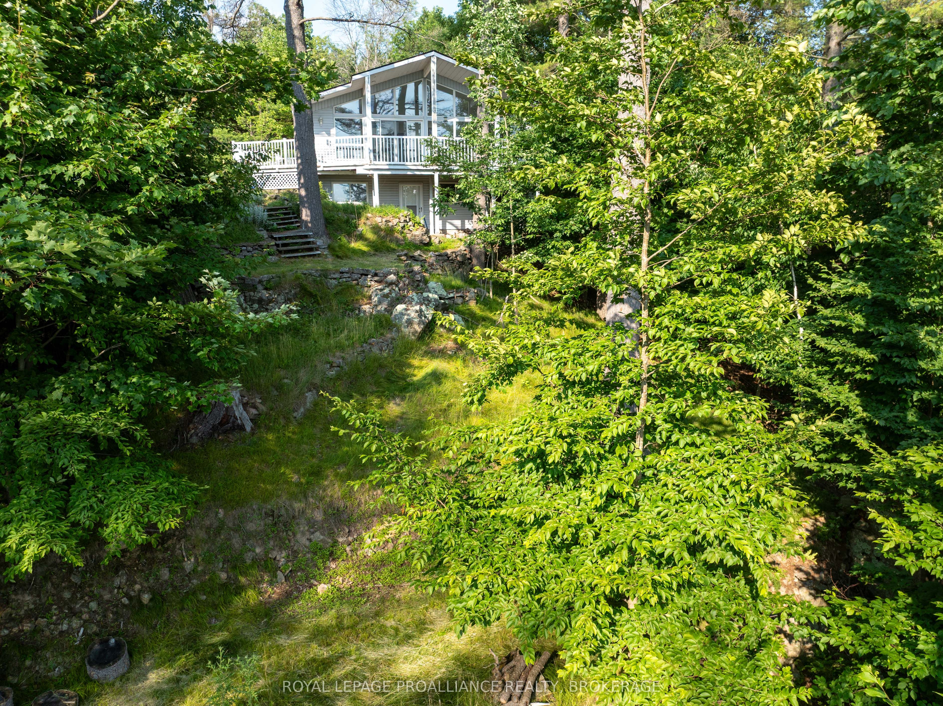 182a Brooks Point Road Property Photo 4