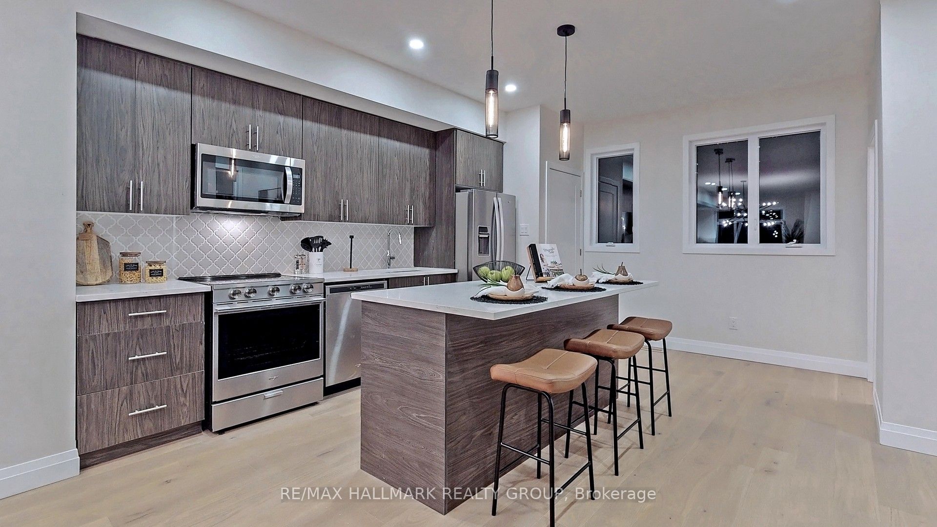 813 Star Private Property Photo 1