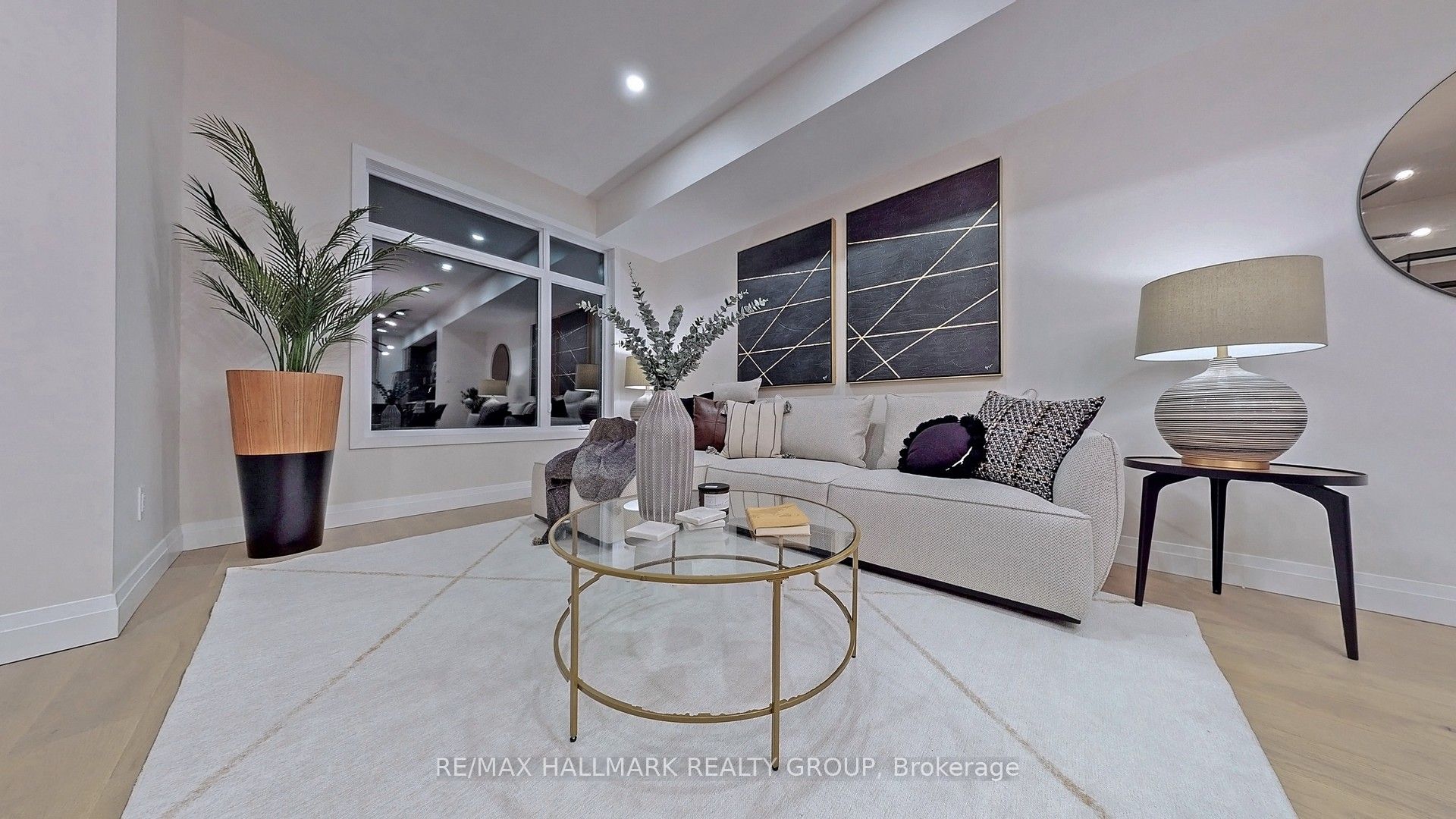 813 Star Private Property Photo 4