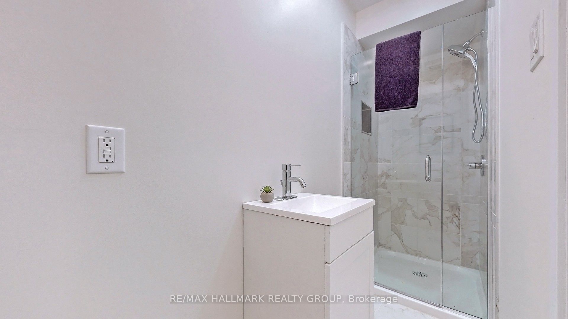 813 Star Private Property Photo 17