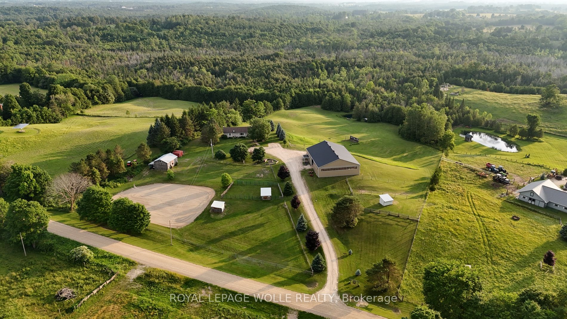 413294 Baseline Road Property Photo 1