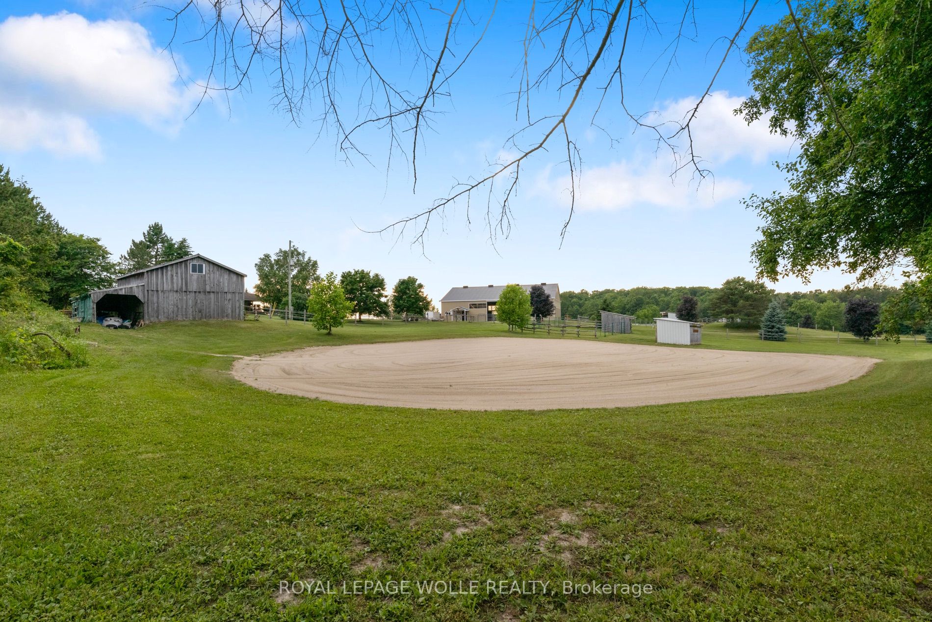 413294 Baseline Road Property Photo 8