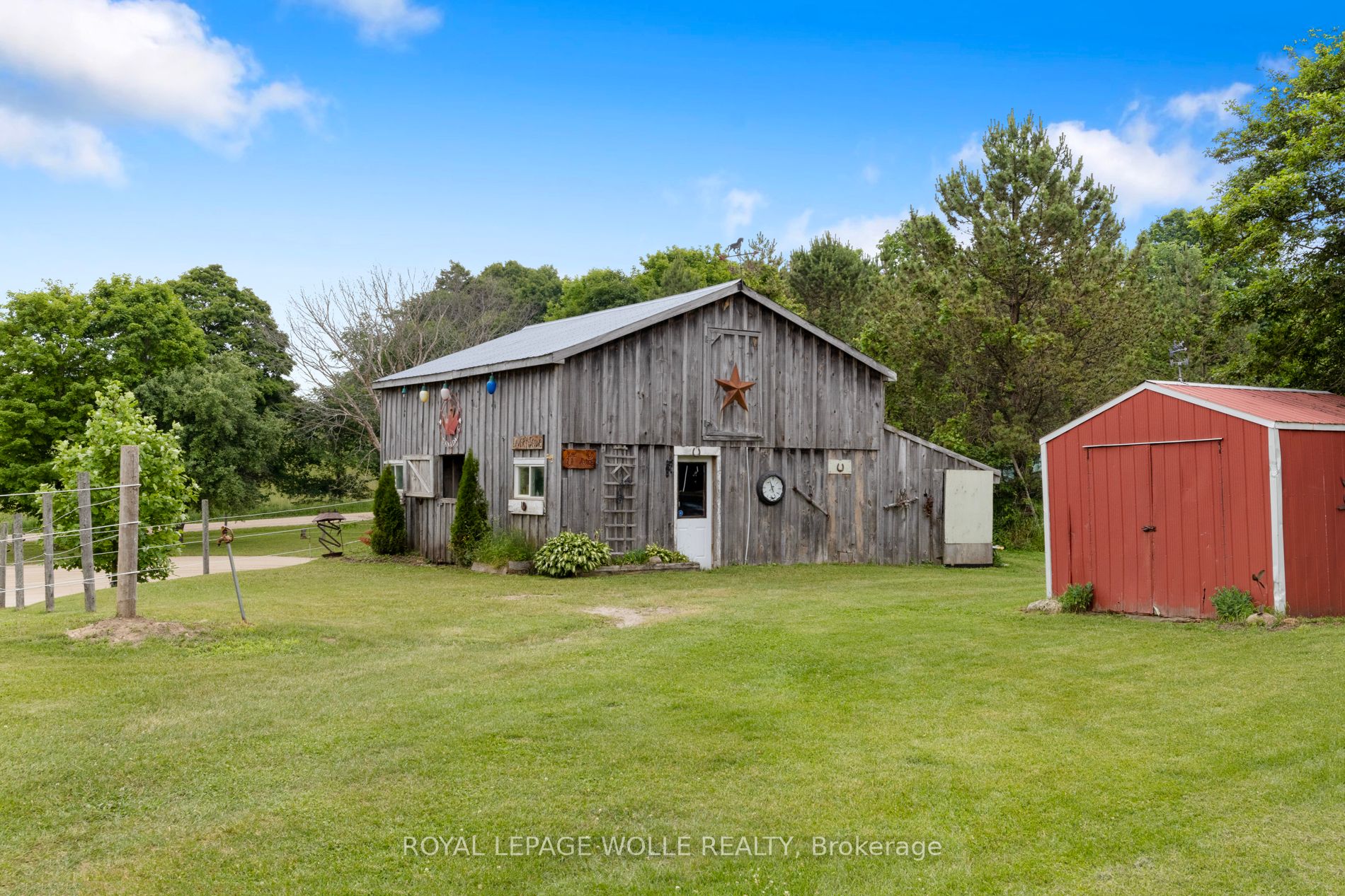 413294 Baseline Road Property Photo 12
