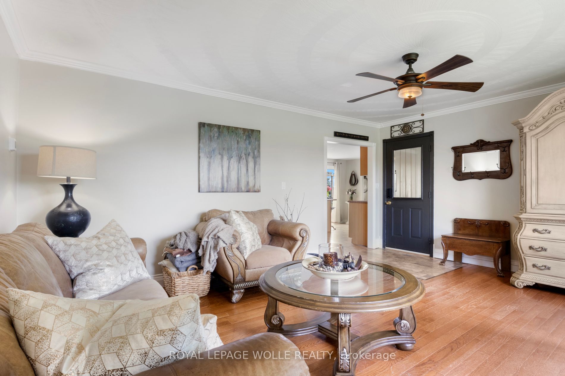 413294 Baseline Road Property Photo 27