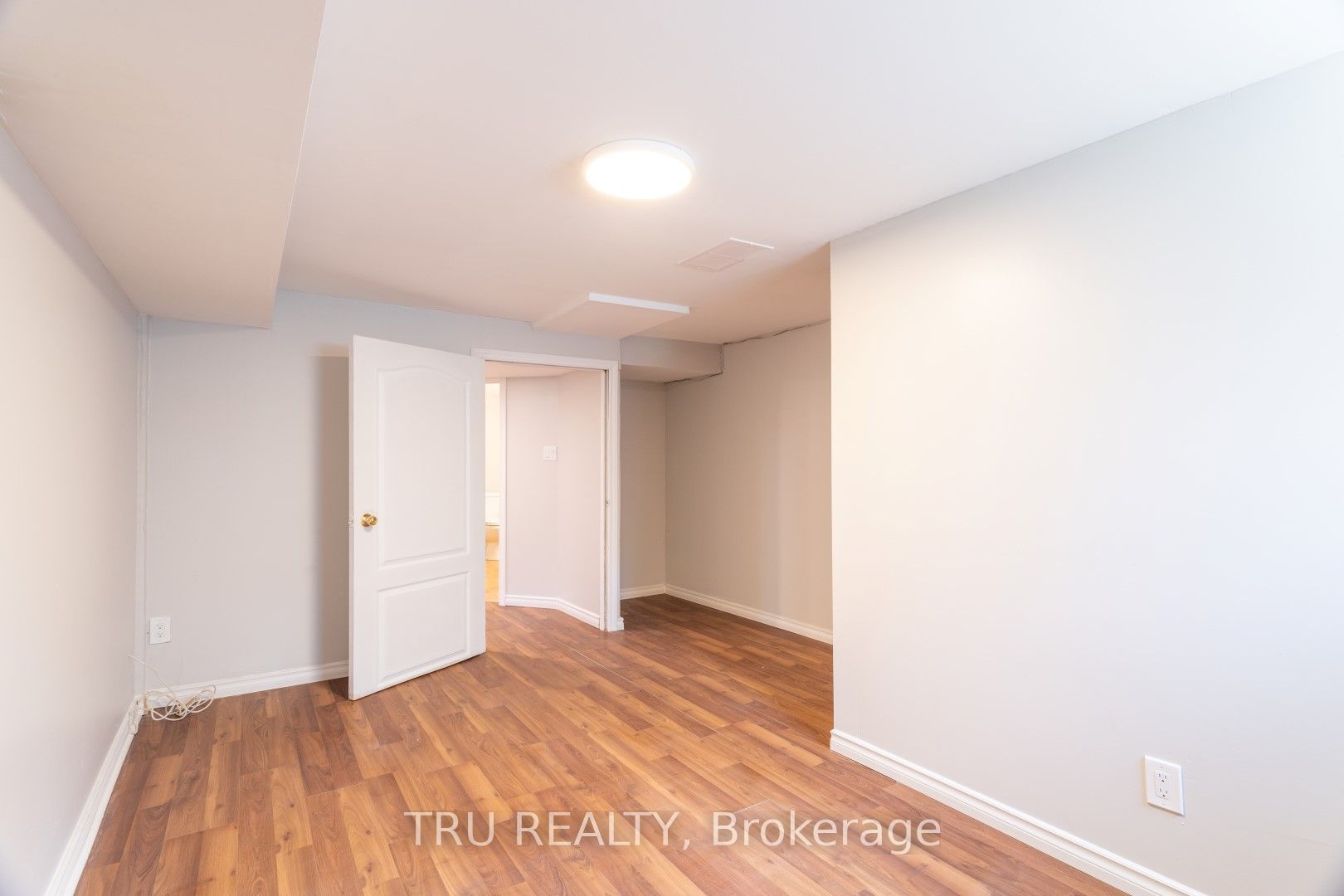 #b - 1254 Maitland Avenue Property Photo 12