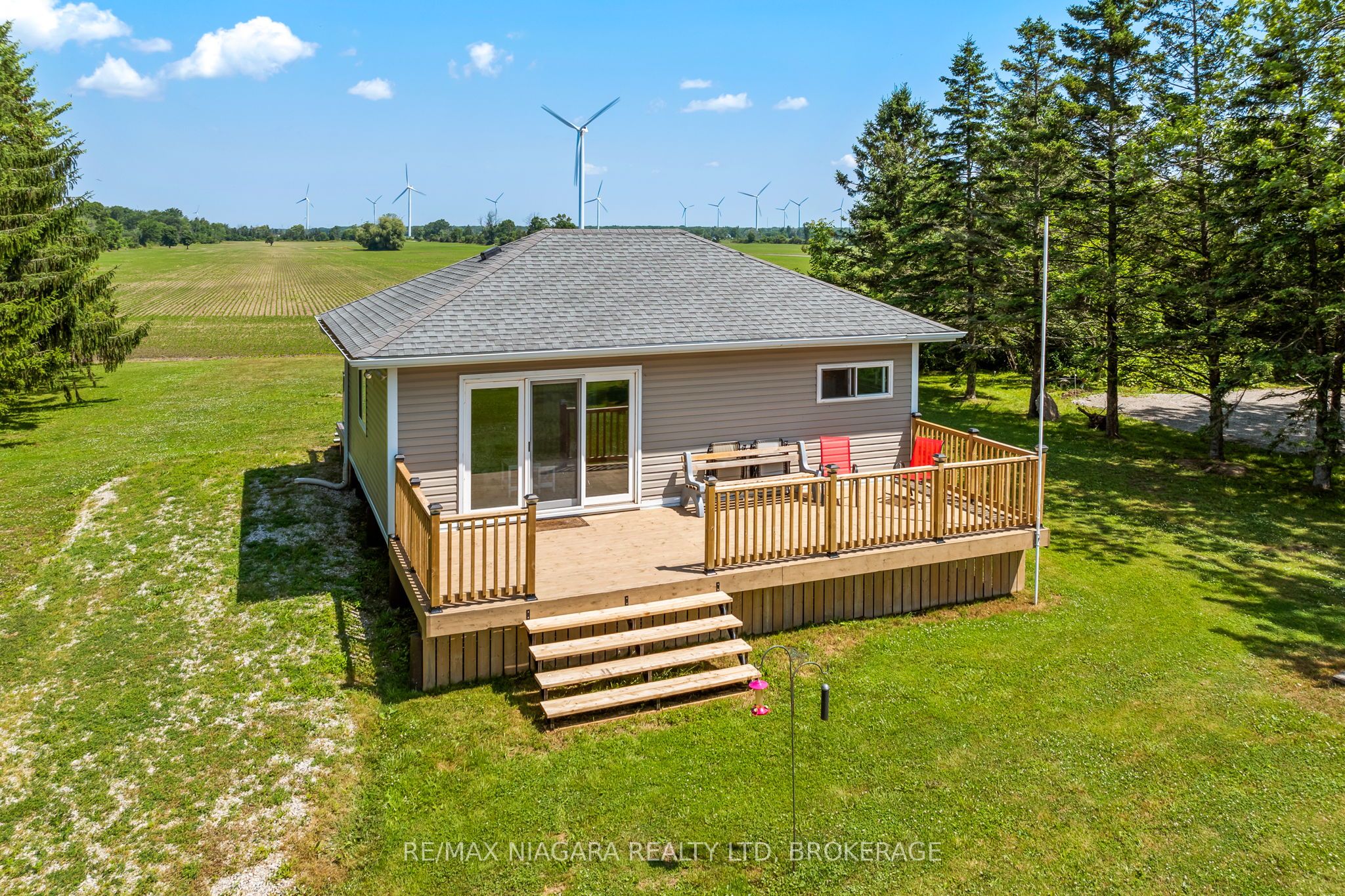 45 Erie Heights Line Property Photo 4