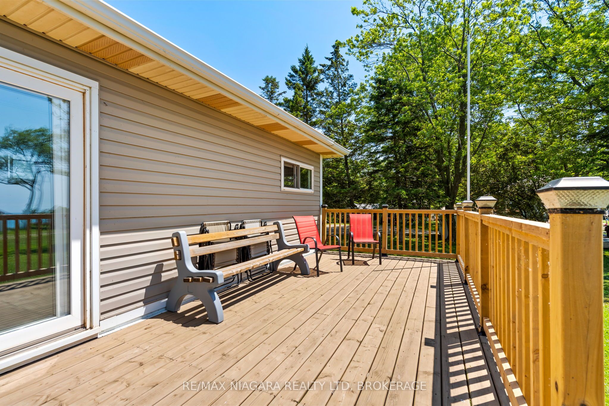 45 Erie Heights Line Property Photo 8