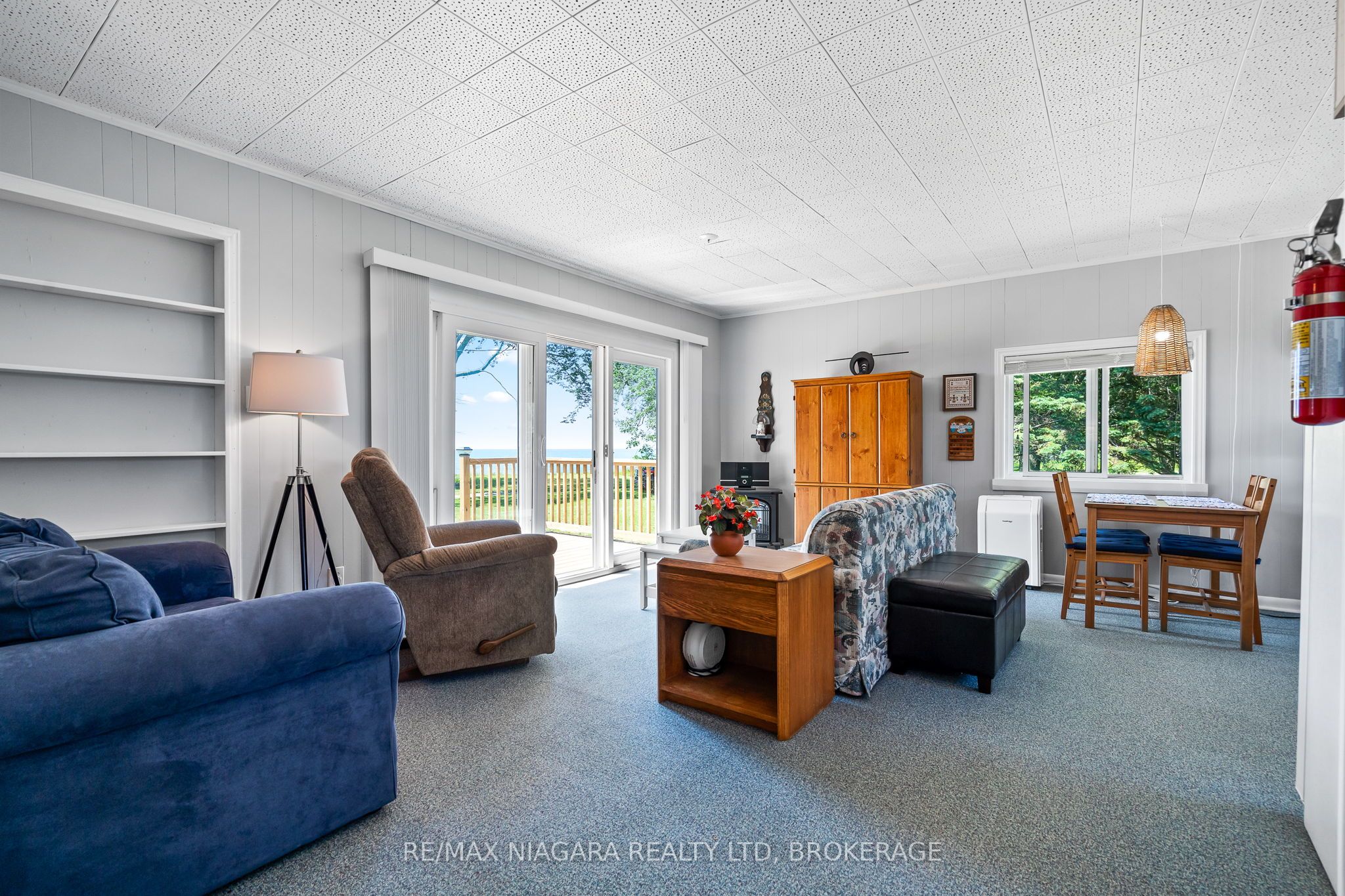 45 Erie Heights Line Property Photo 12