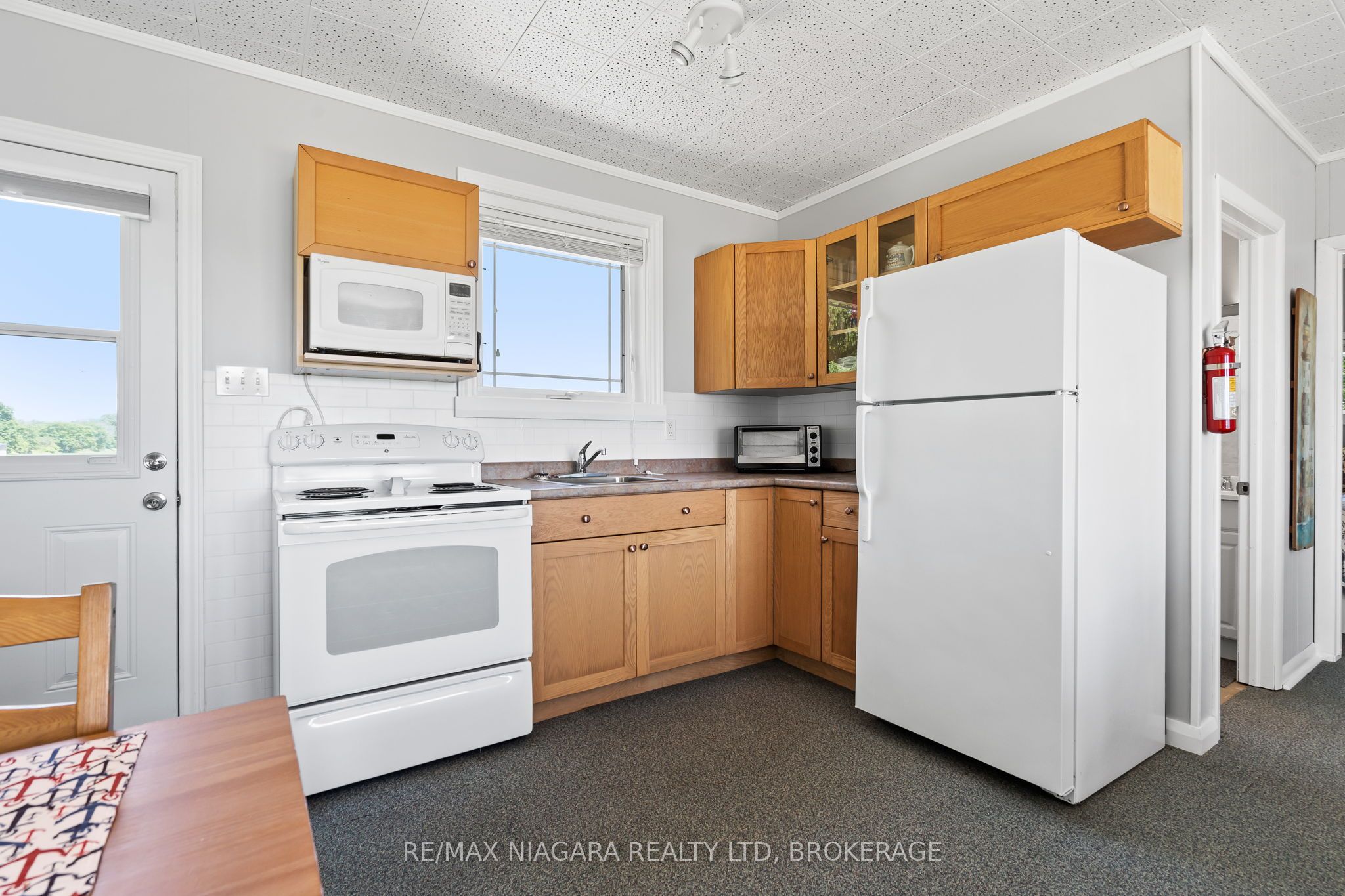 45 Erie Heights Line Property Photo 15