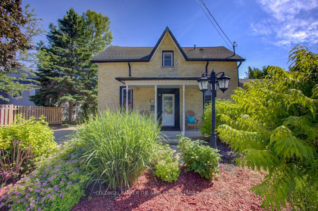 780 Elma Street Property Photo 1