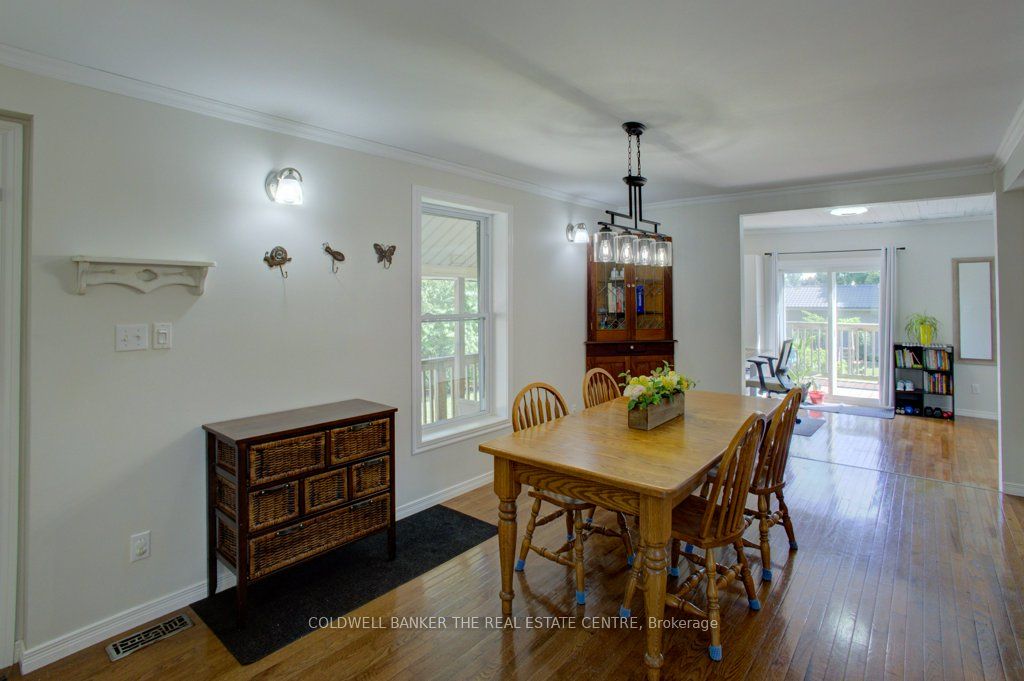 780 Elma Street W Property Photo 12