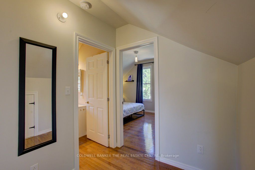 780 Elma Street W Property Photo 22