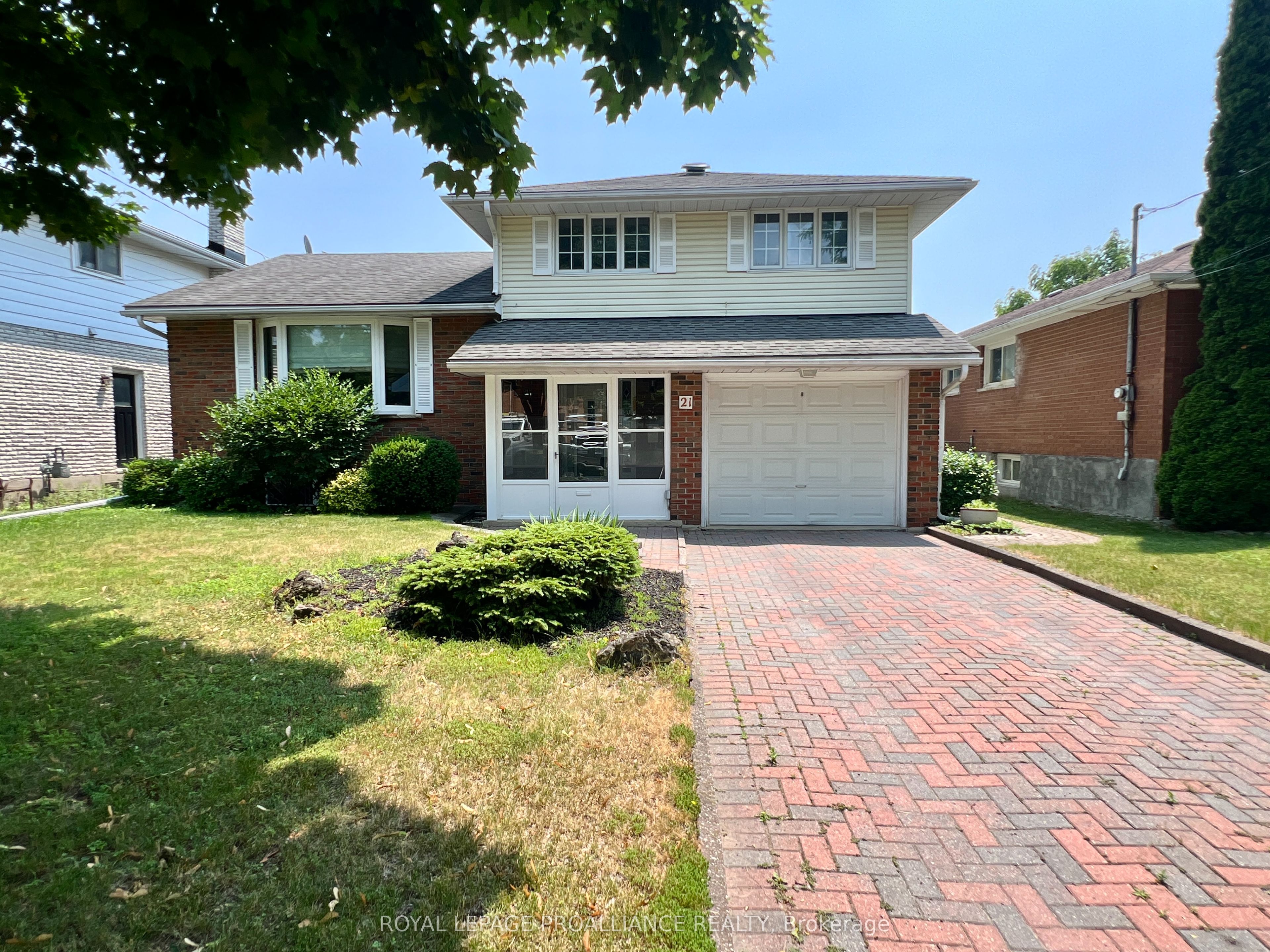 21 Dunnett Boulevard