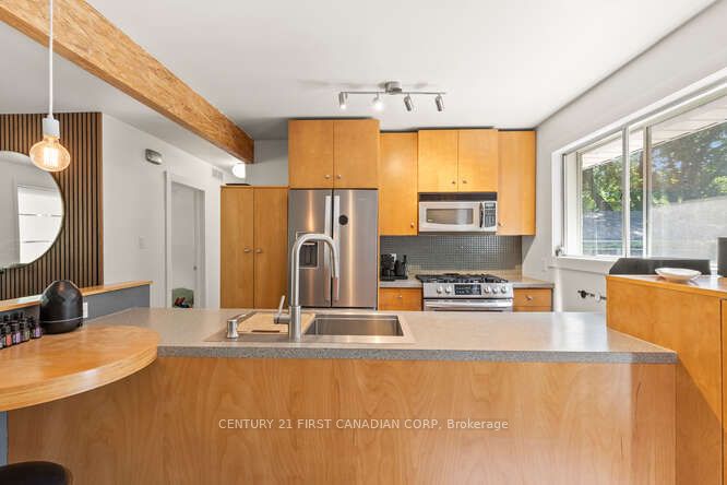 470 Beachwood Avenue Property Photo 11