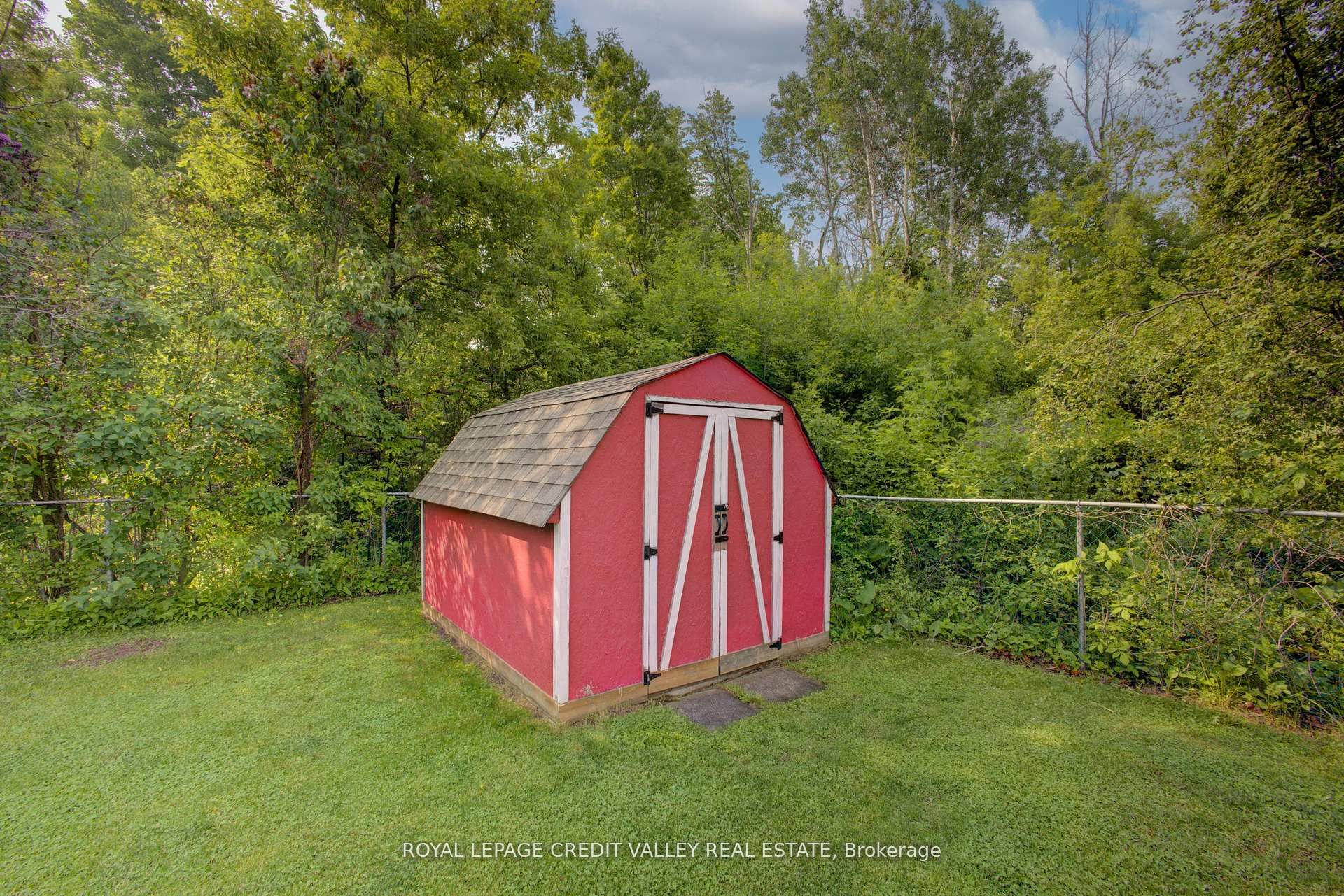 9468 Wellington Road 42 N/a Property Photo 37