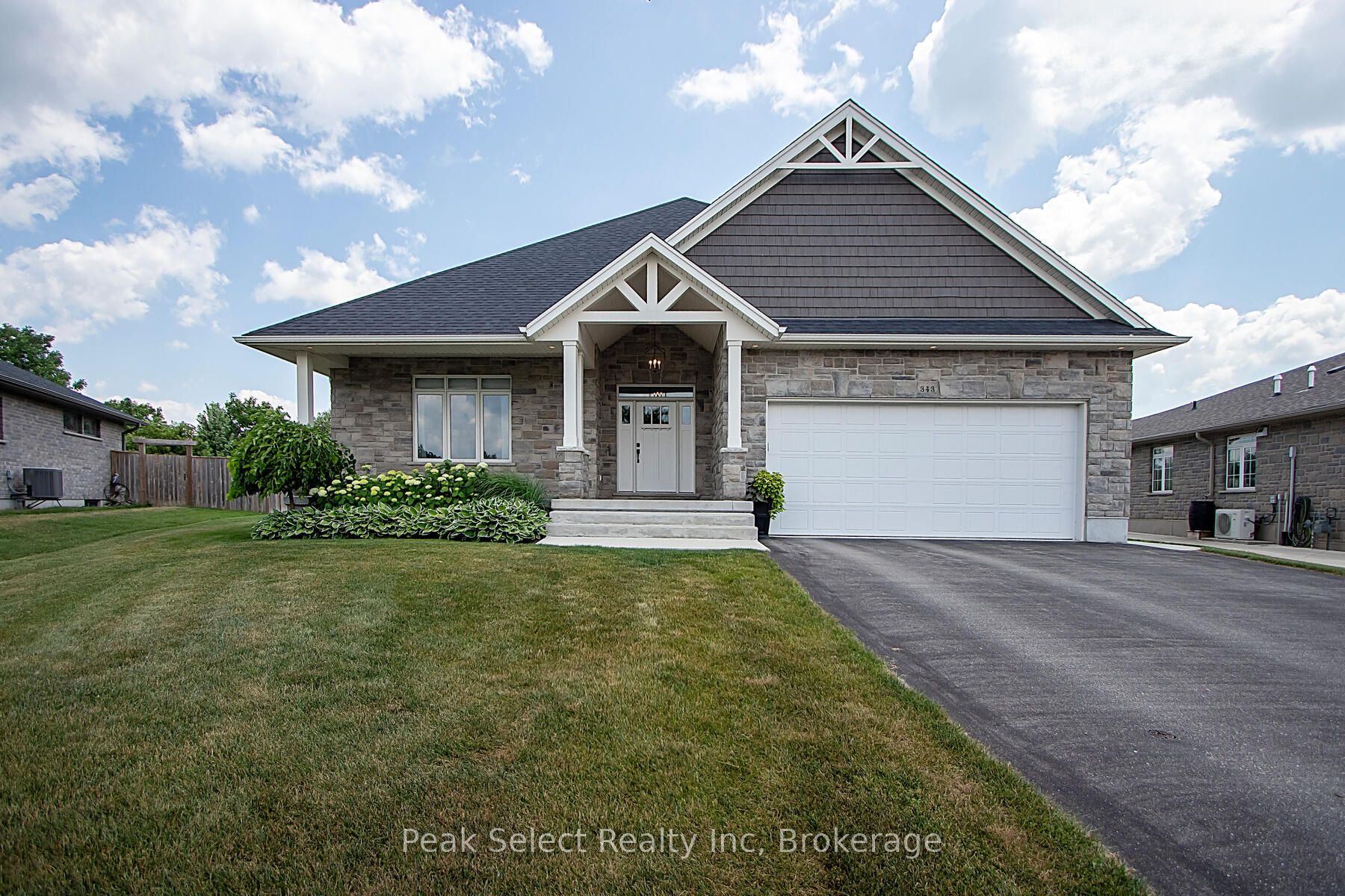 343 Tracy Street Property Photo 1