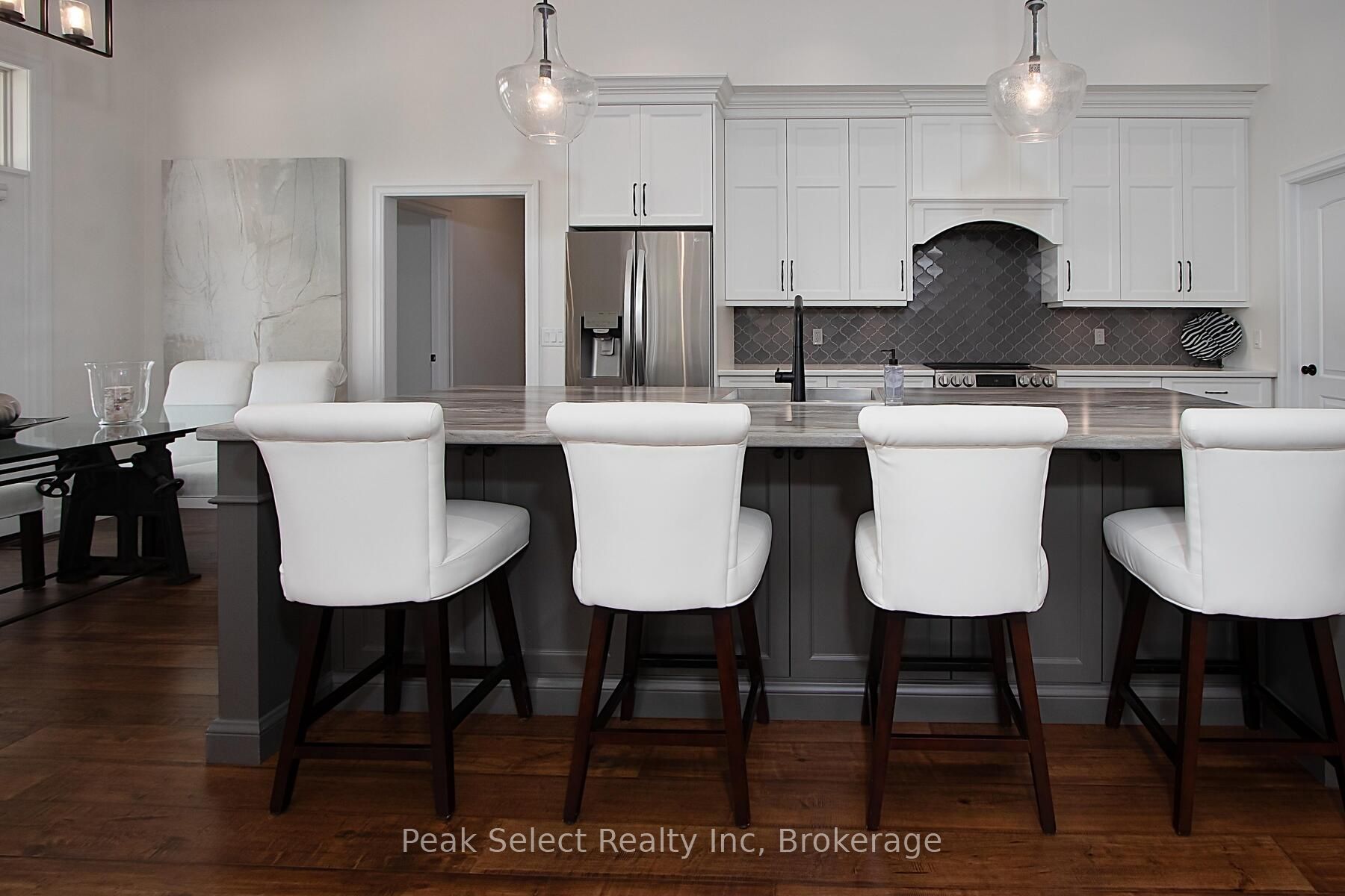 343 Tracy Street Property Photo 14