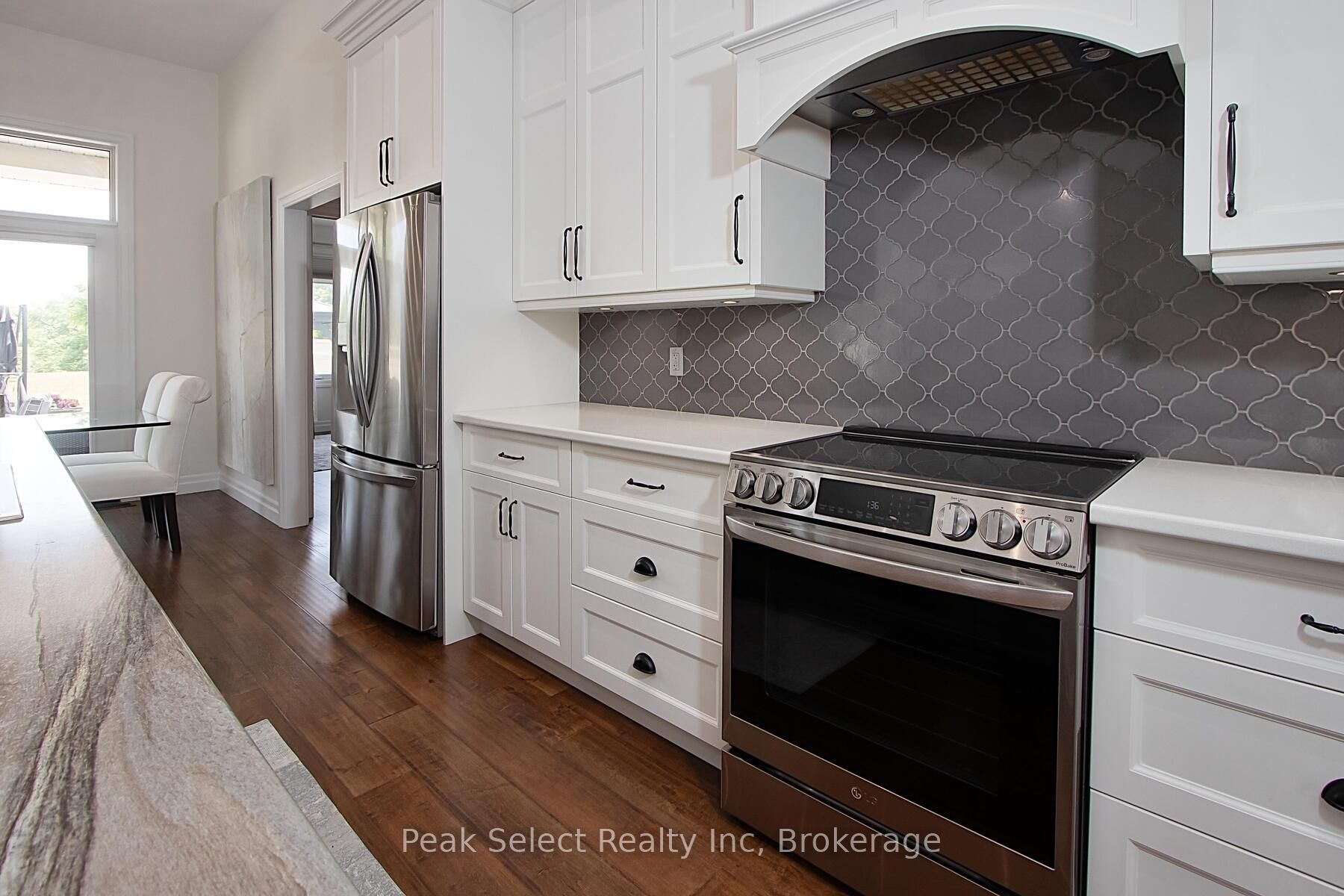 343 Tracy Street Property Photo 17