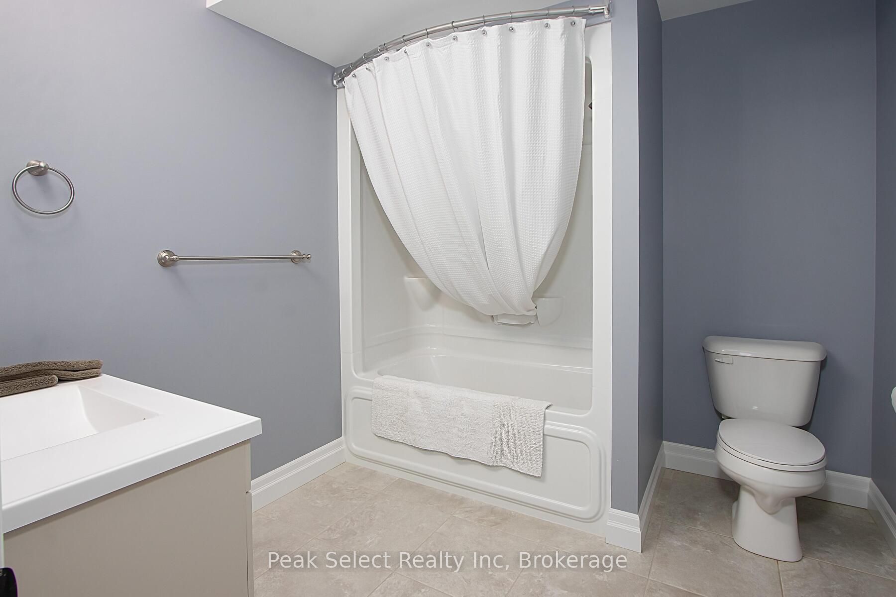 343 Tracy Street Property Photo 42