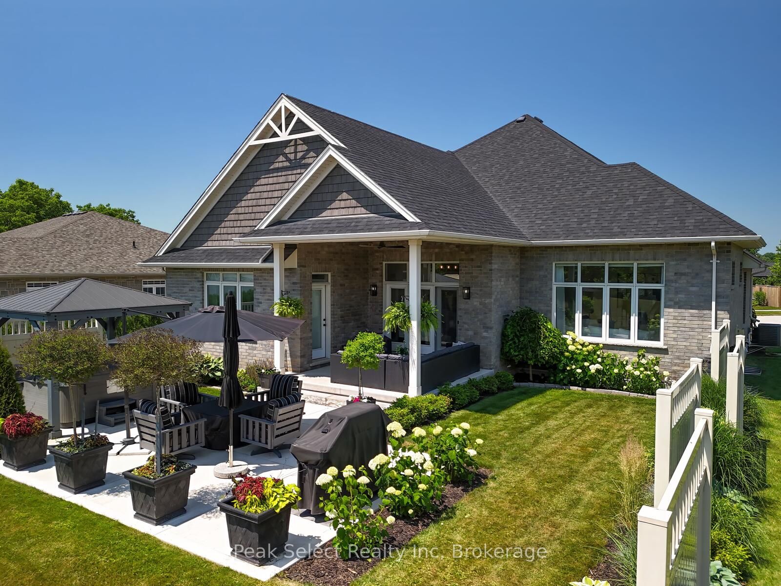 343 Tracy Street Property Photo 46