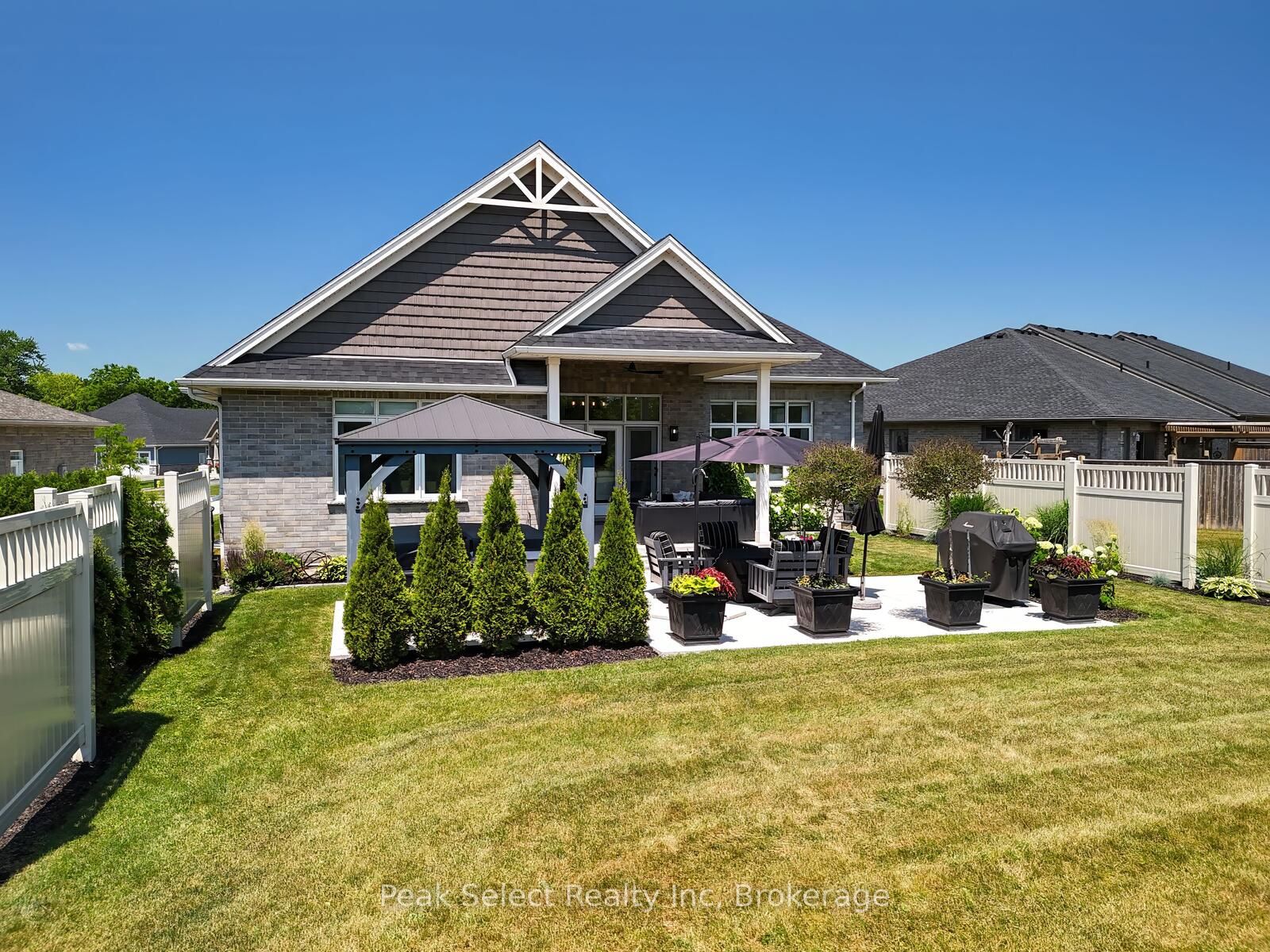 343 Tracy Street Property Photo 49