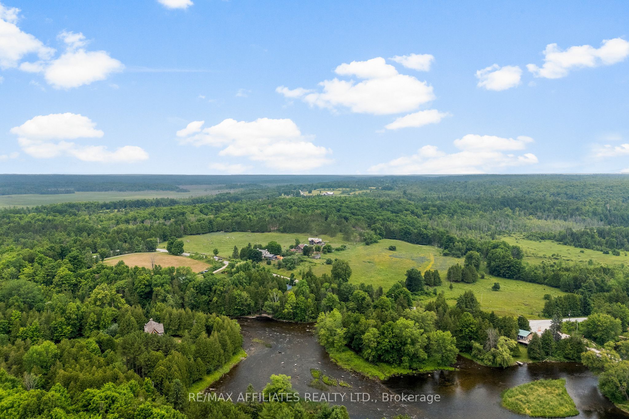 1415 Sheridan Rapids Road Property Photo 46