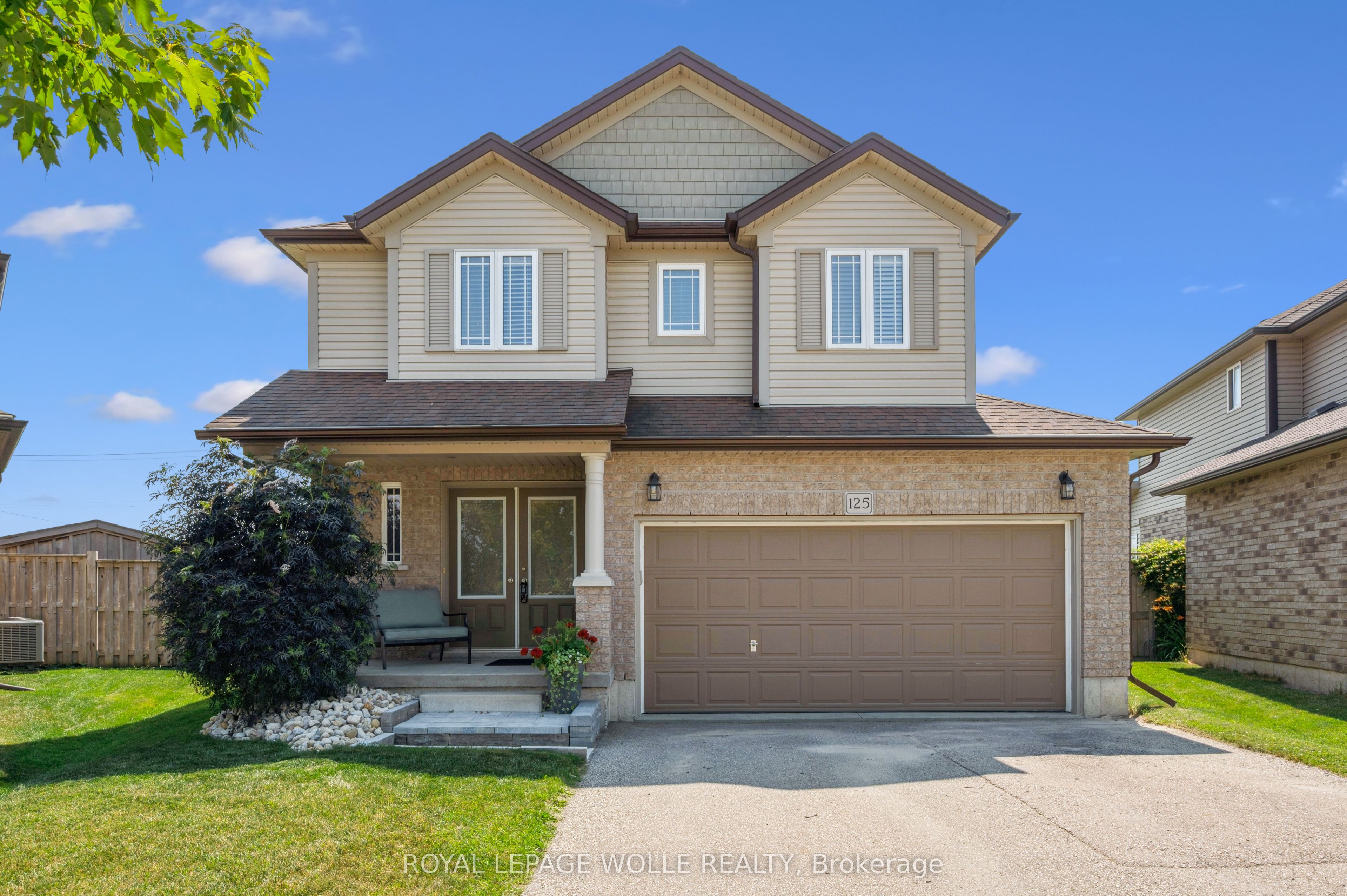 125 Captain Mccallum Drive Property Photo 1