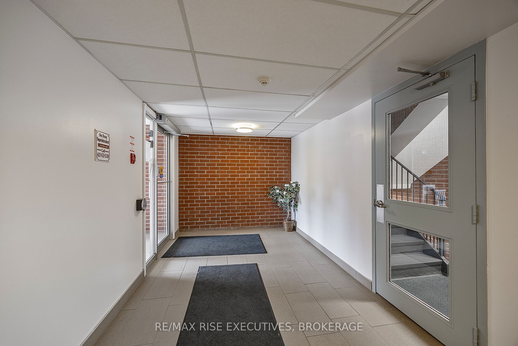 580 Armstrong Road 118 Property Photo 12