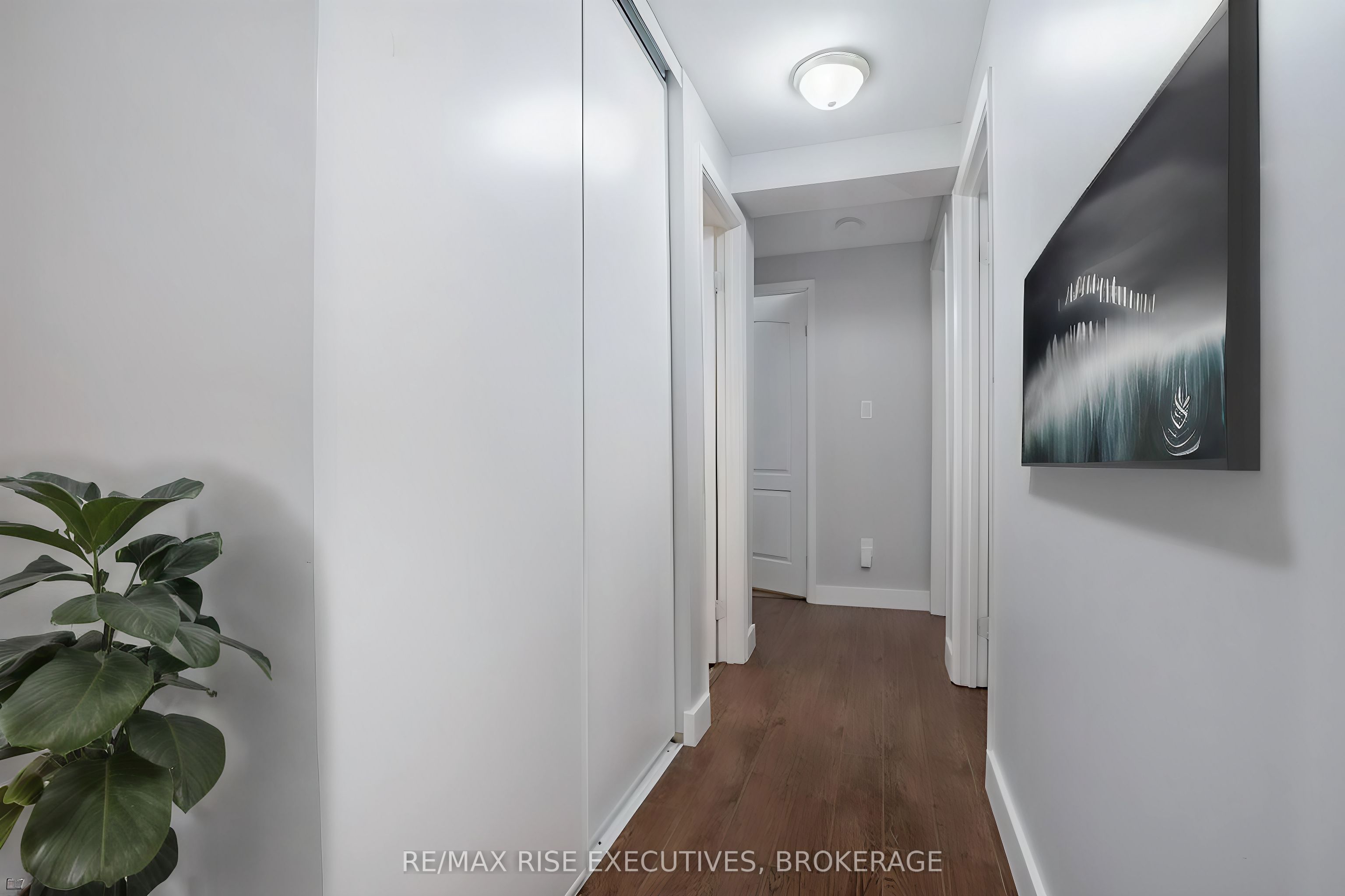 580 Armstrong Road 118 Property Photo 28